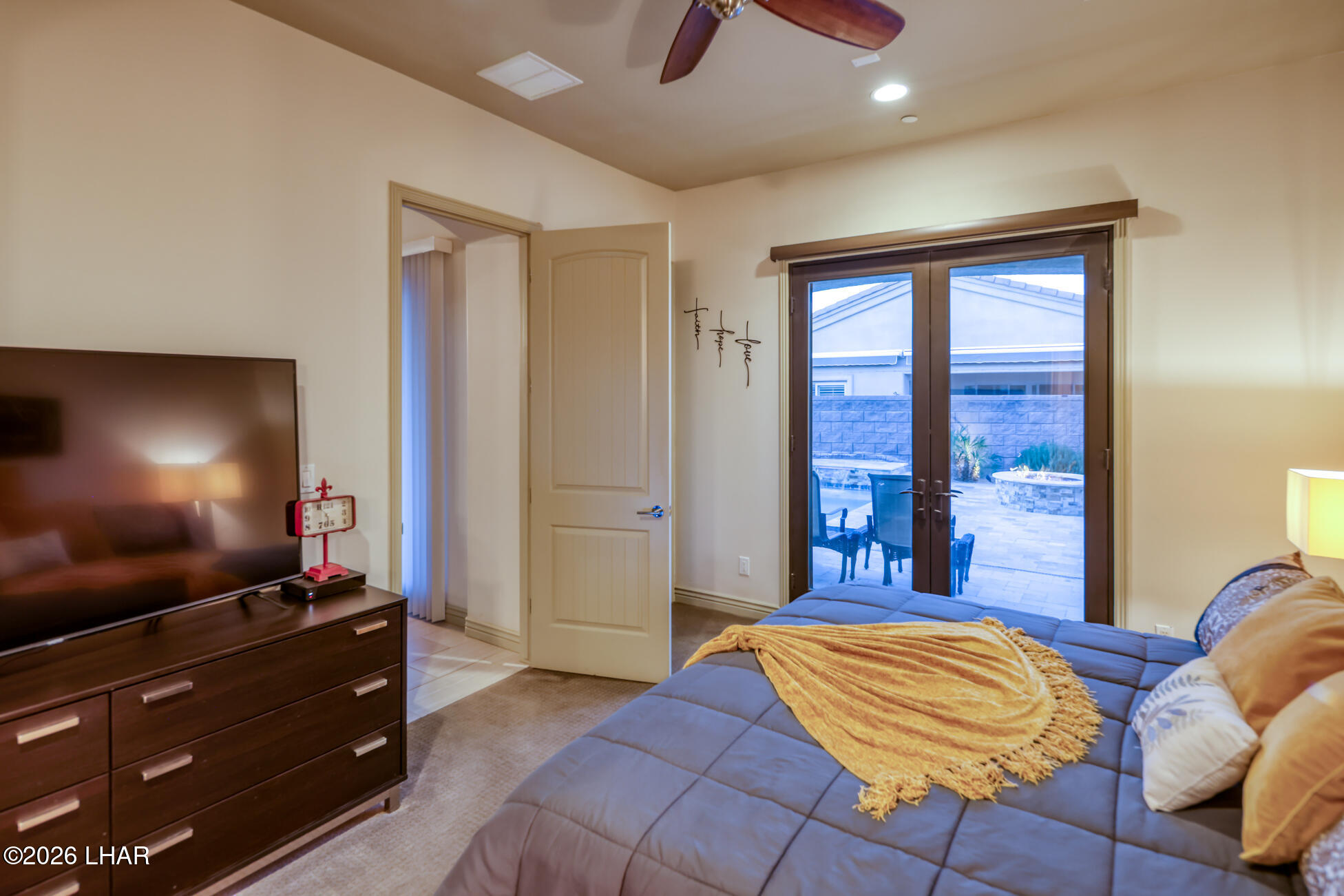 614 Veneto Loop Property Photo 22