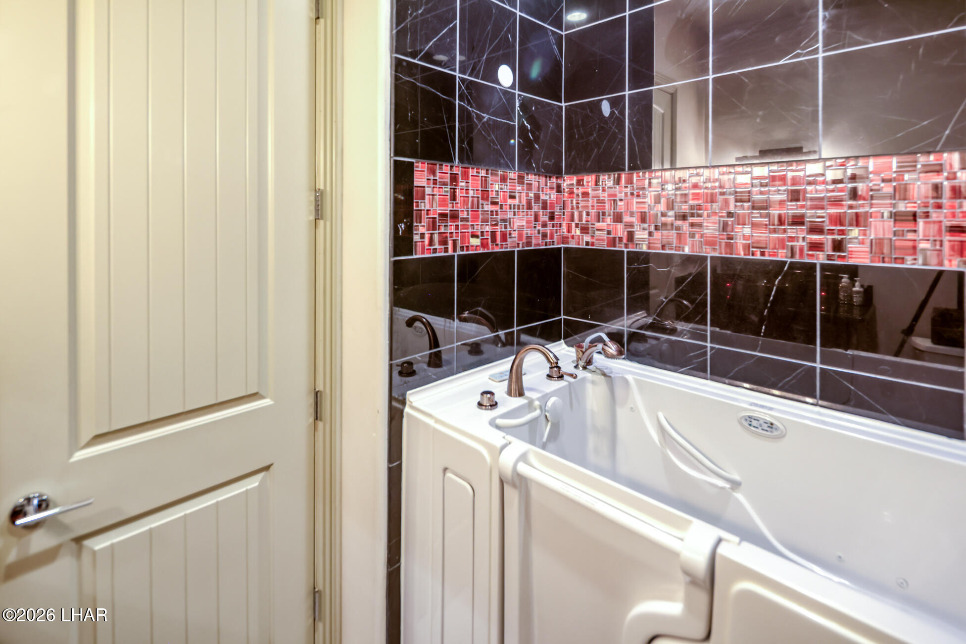 614 Veneto Loop Property Photo 28