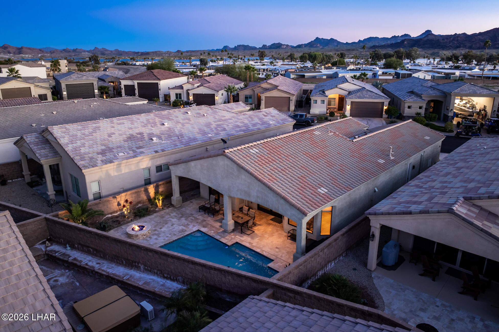 614 Veneto Loop Property Photo 40