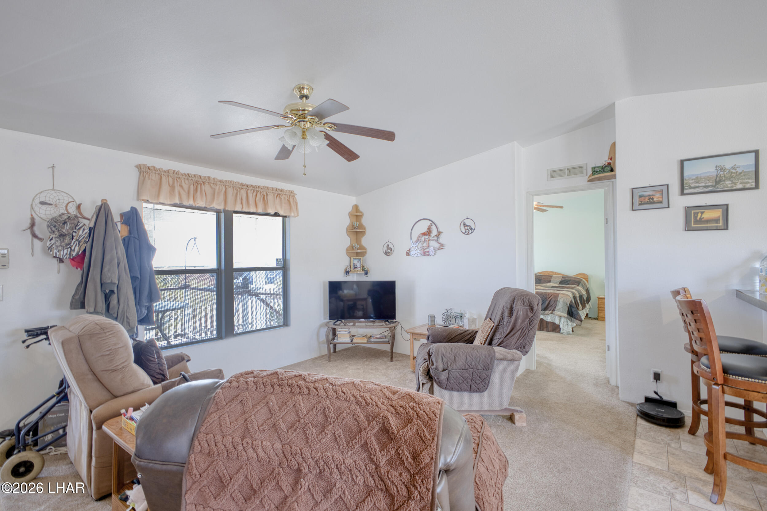 470 E Sumner Dr Property Photo 9