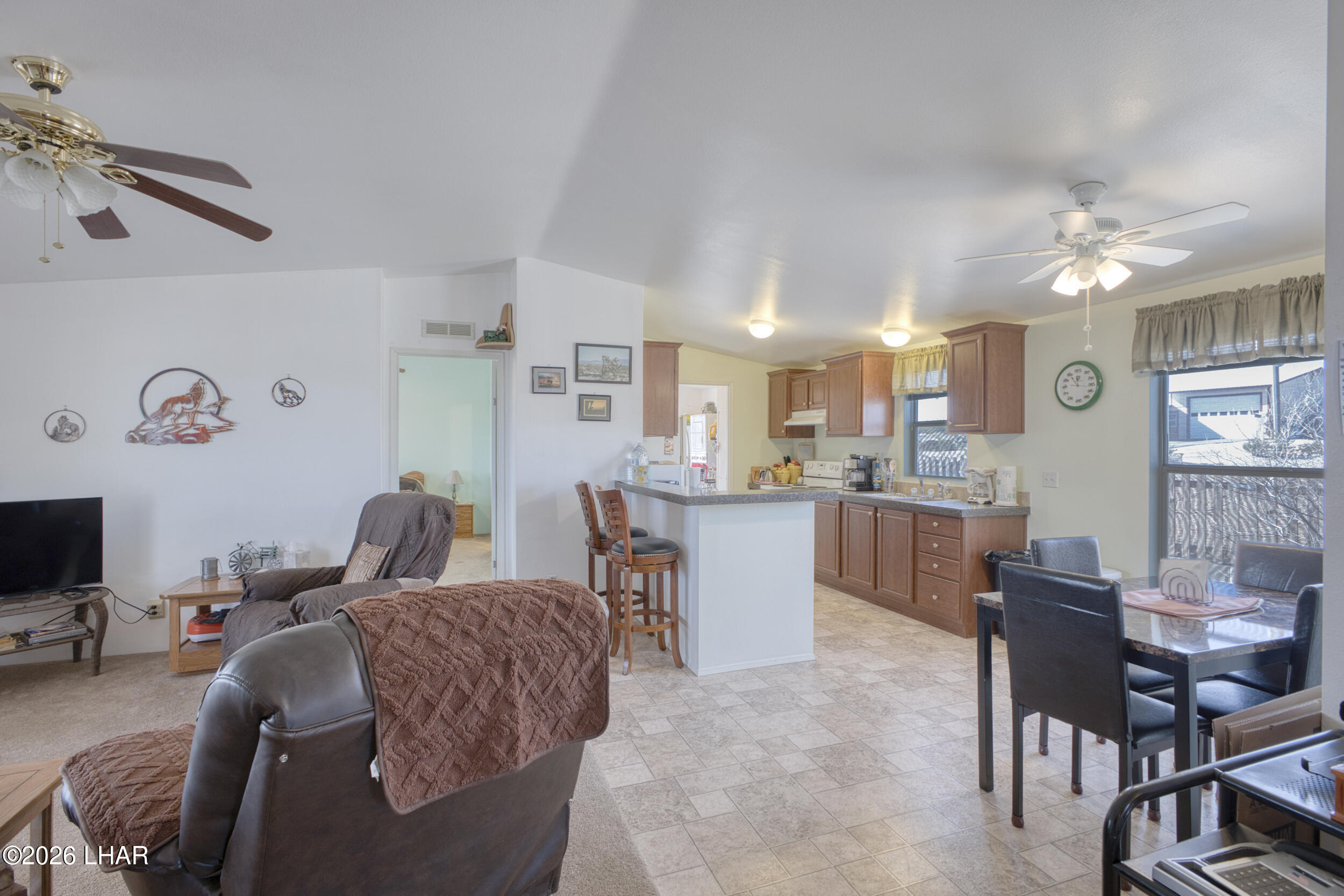 470 E Sumner Dr Property Photo 10