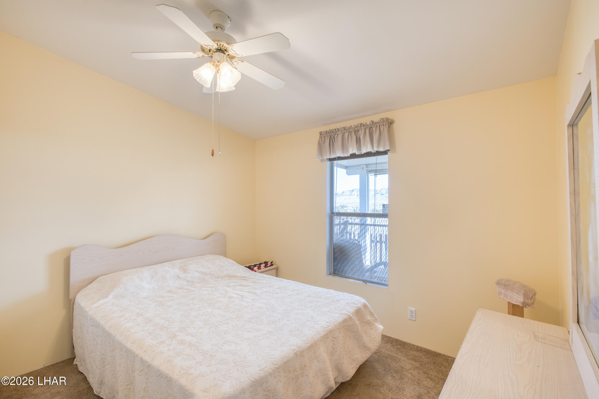 470 E Sumner Dr Property Photo 22