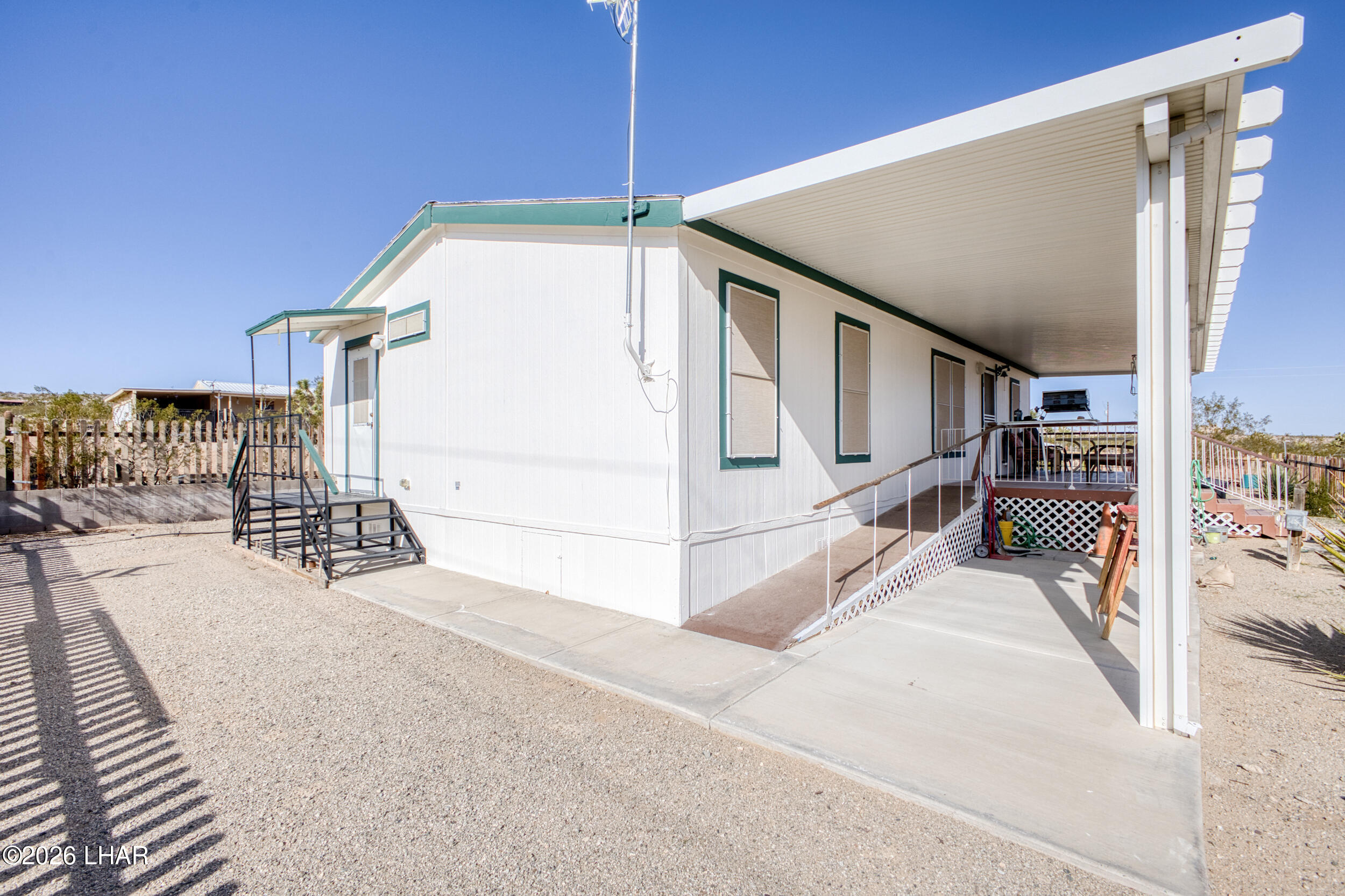470 E Sumner Dr Property Photo 39