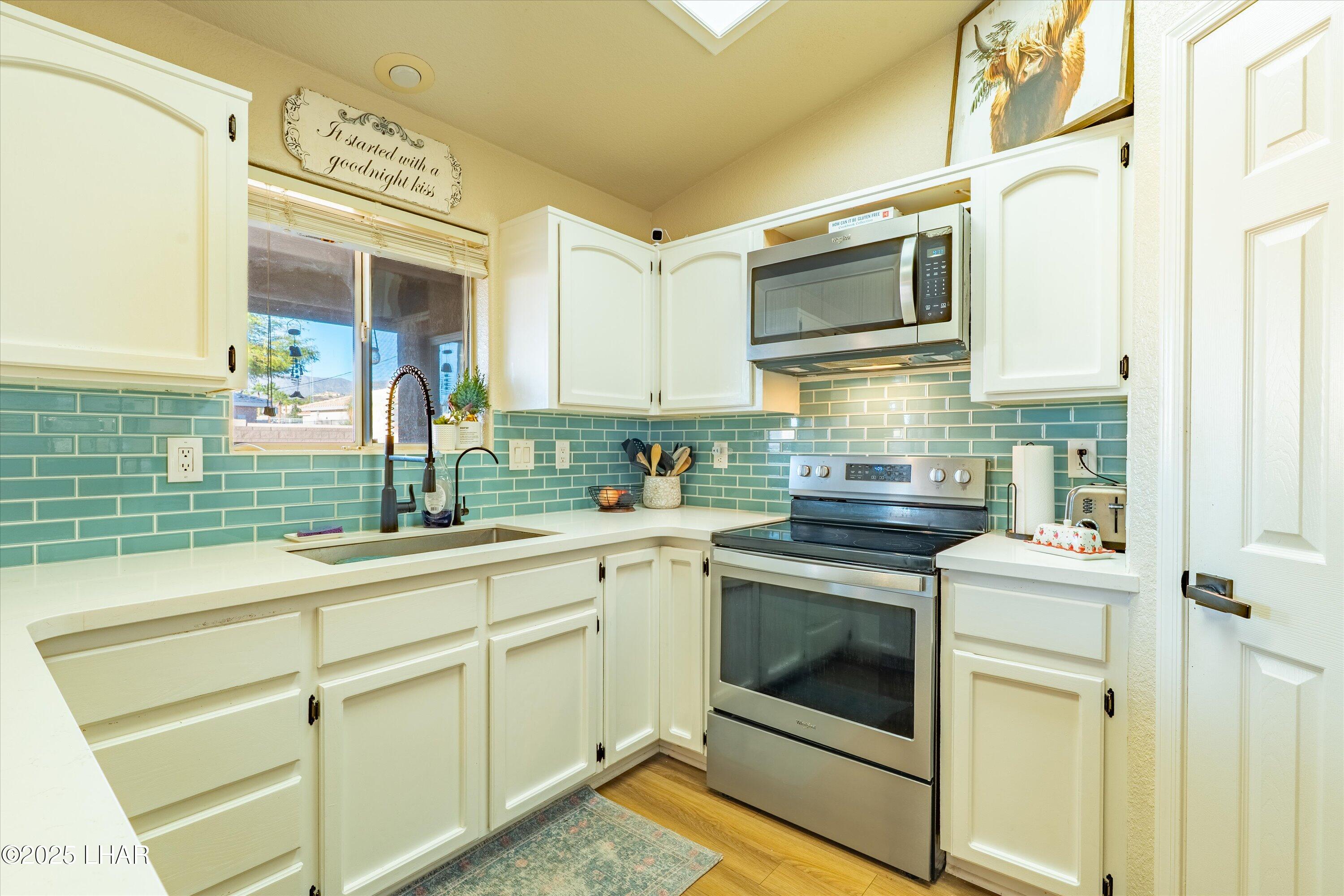 3726 Sloop Ln Property Photo 9