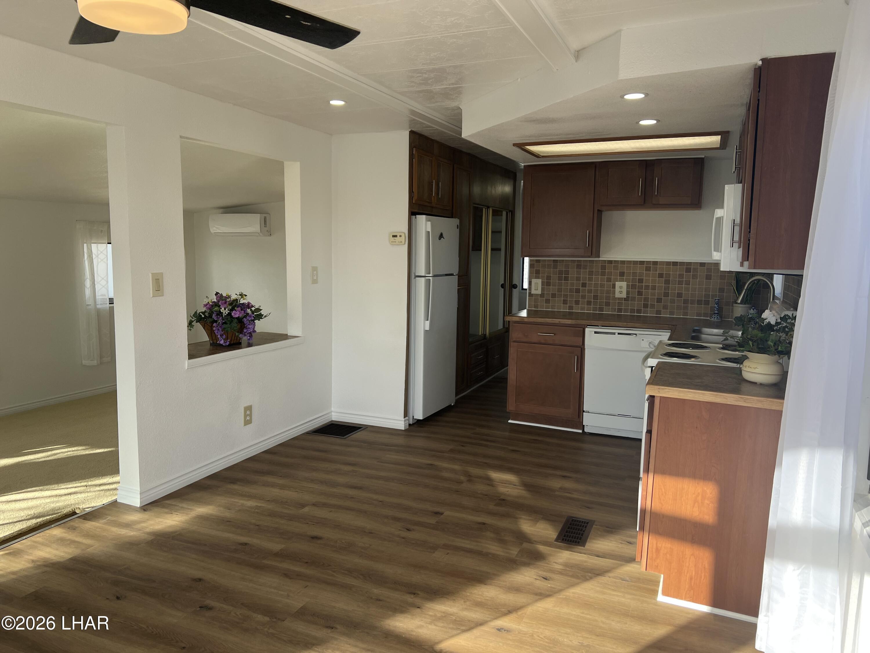 49584 Opal Ave Property Photo 11