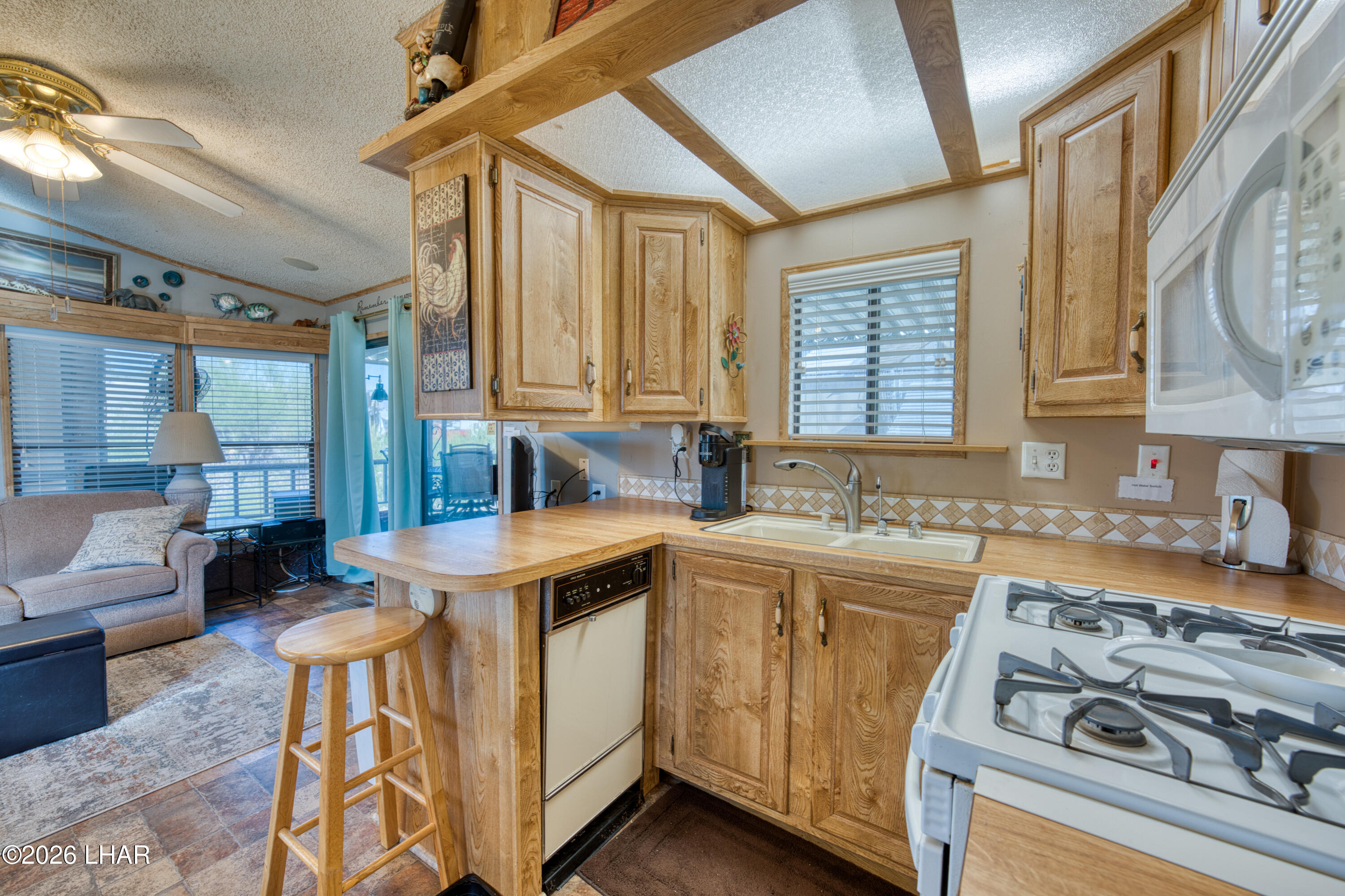 1534 Beachcomber Blvd D3 Property Photo 14