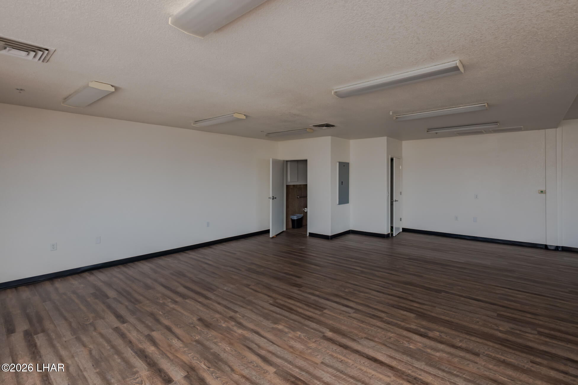 1100 London Bridge Rd F200 Property Photo 15