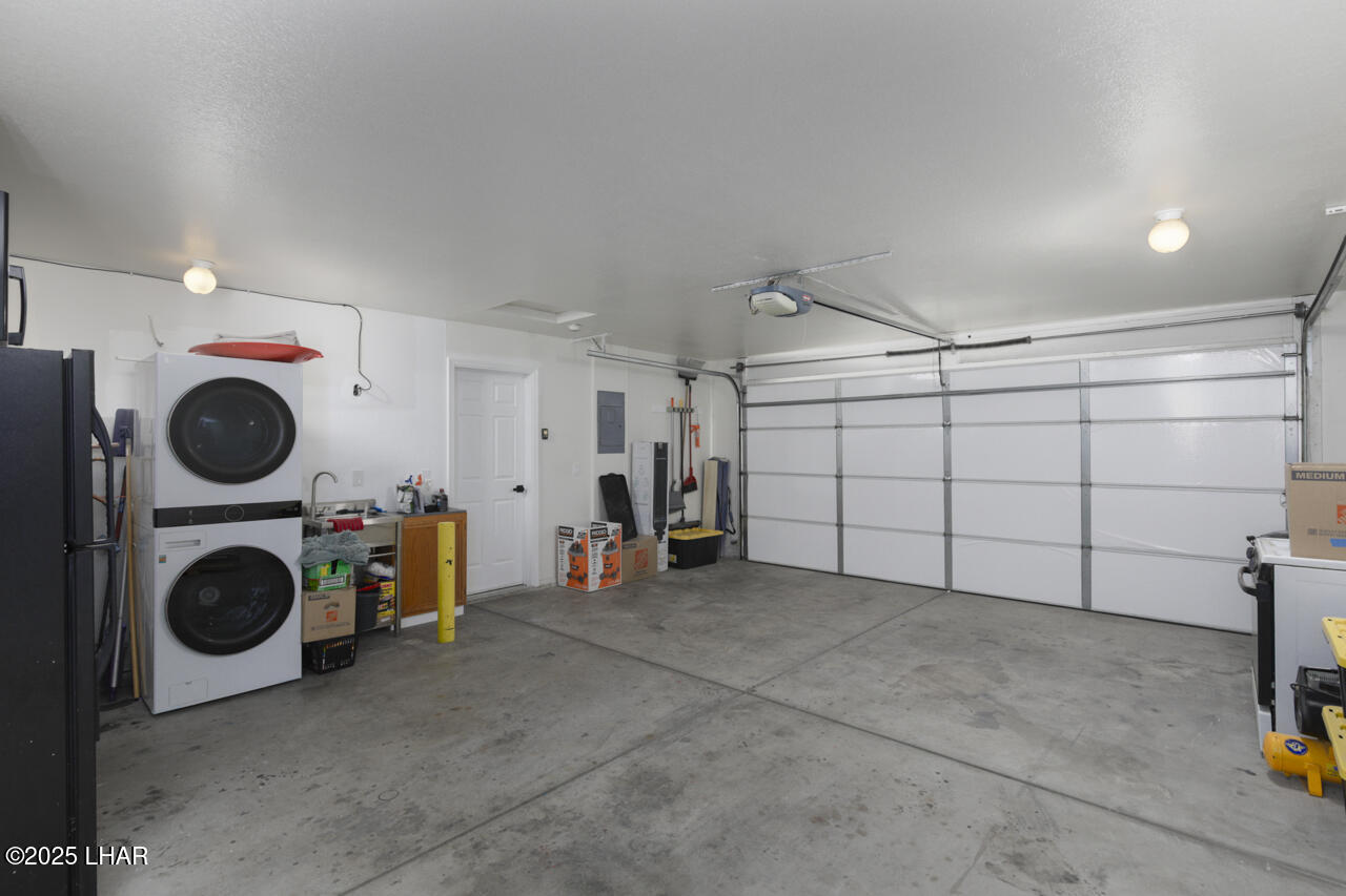 2444 Hummingbird Ln Property Photo 23
