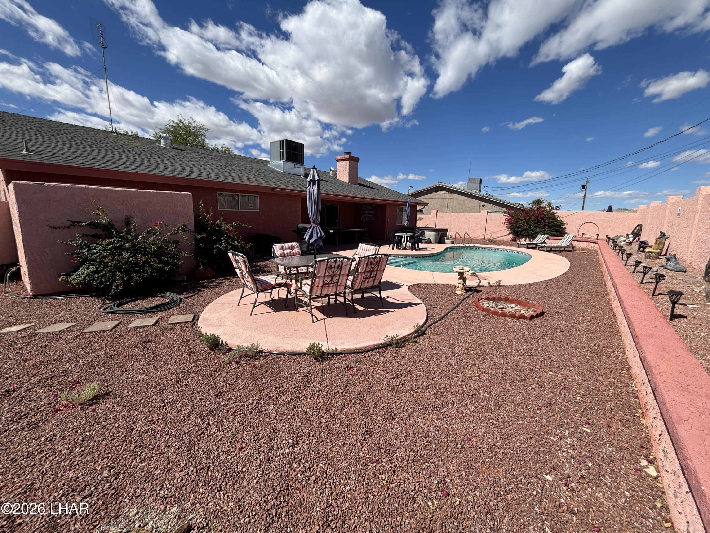 1829 Beavertail Dr Property Photo 34