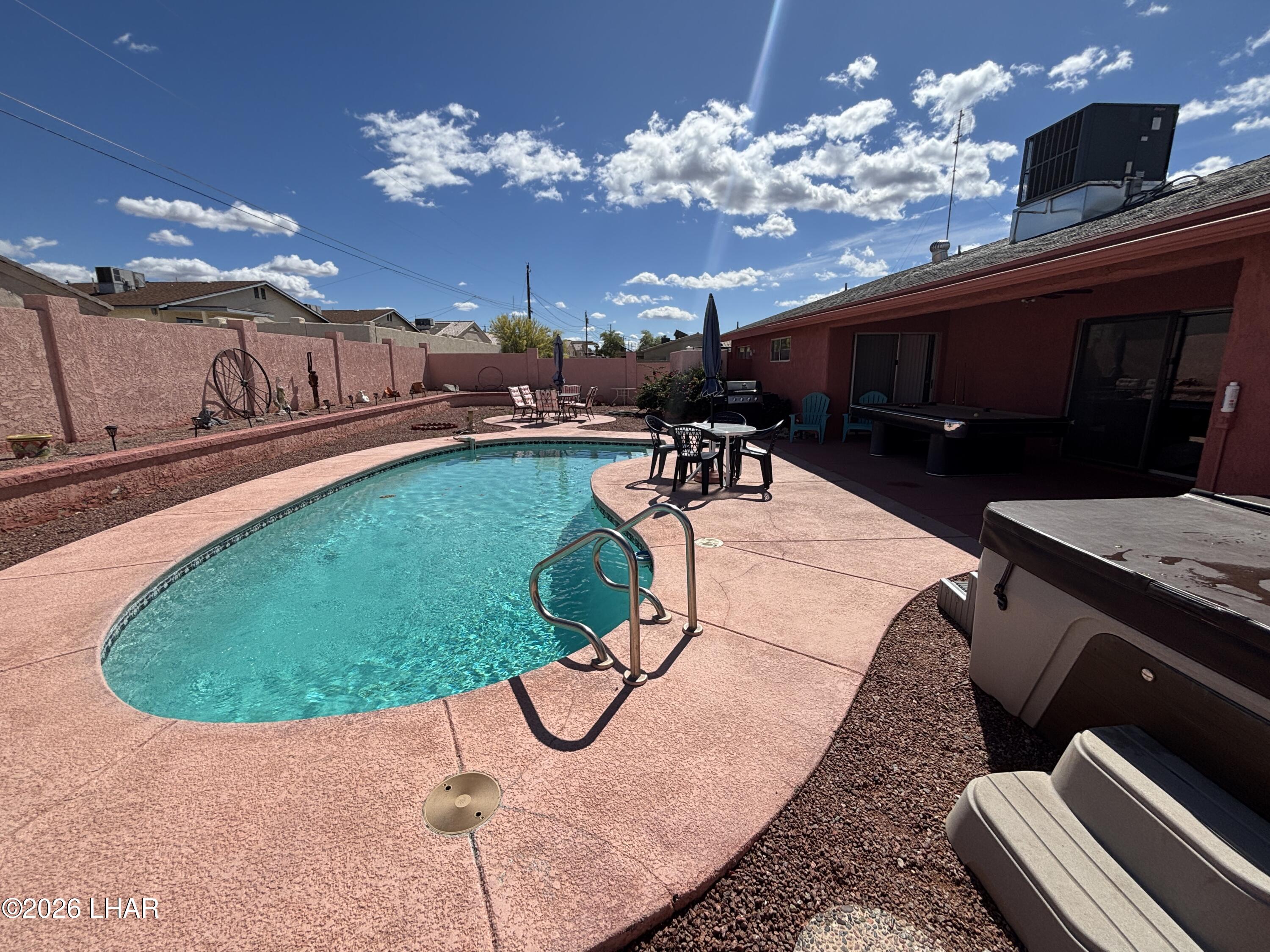1829 Beavertail Dr Property Photo 35