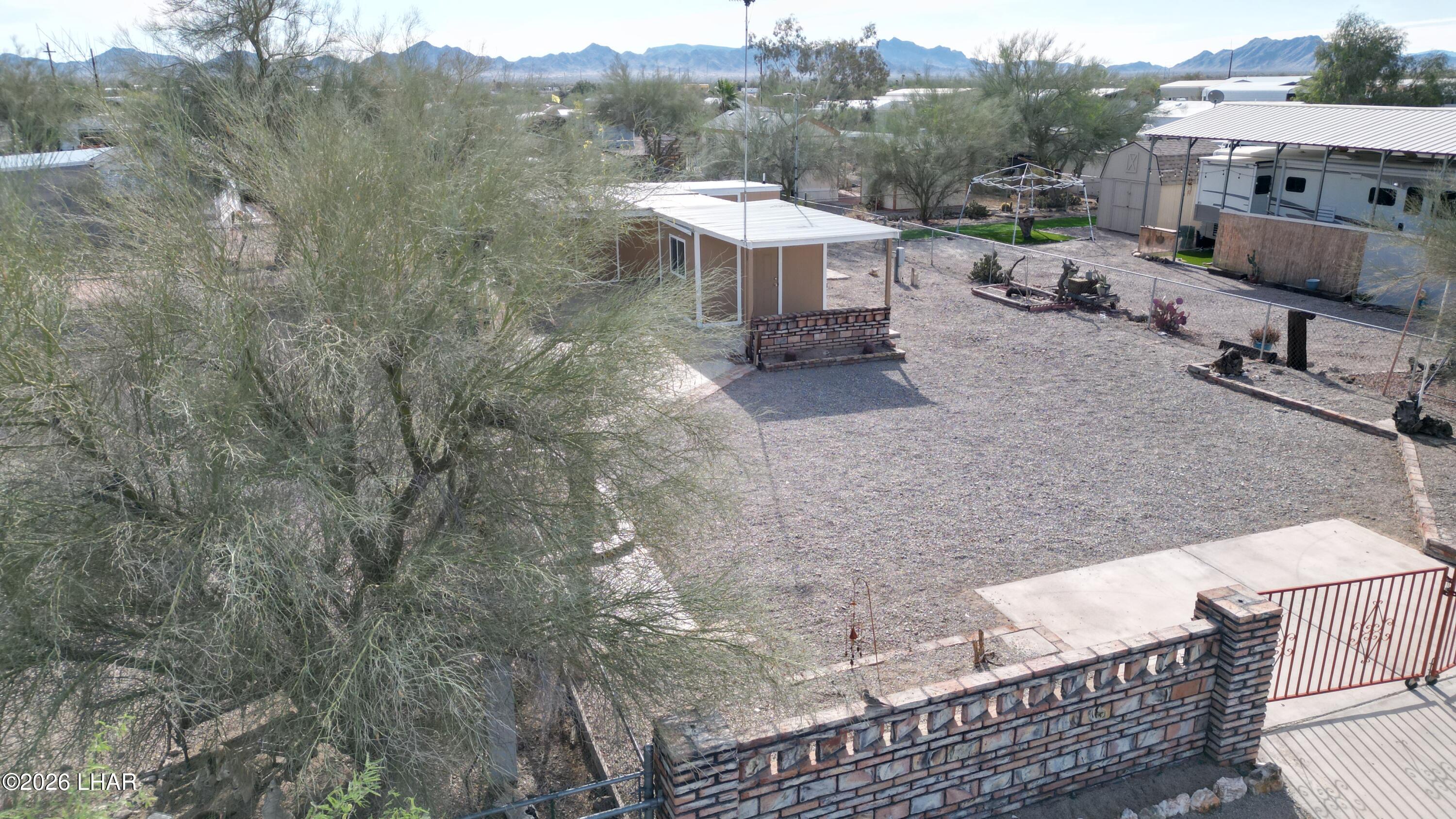 565 S Adobe Ln Property Photo 39