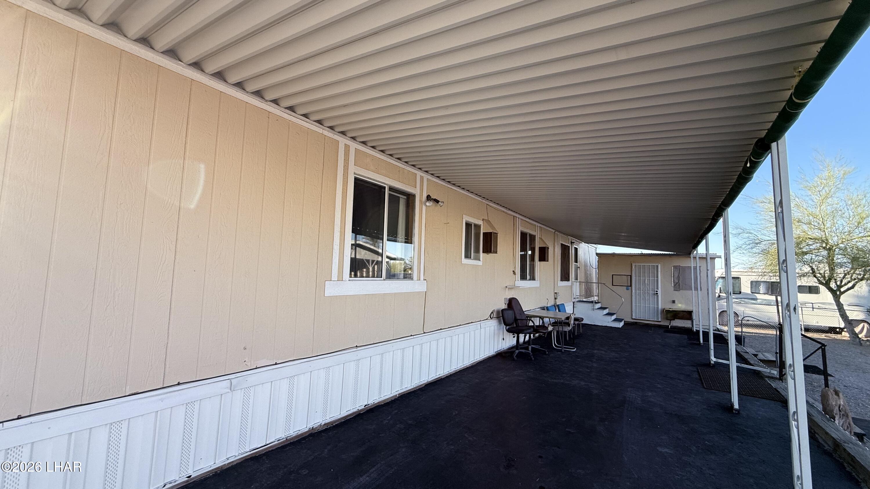 1415 N Datig Ave Property Photo 7