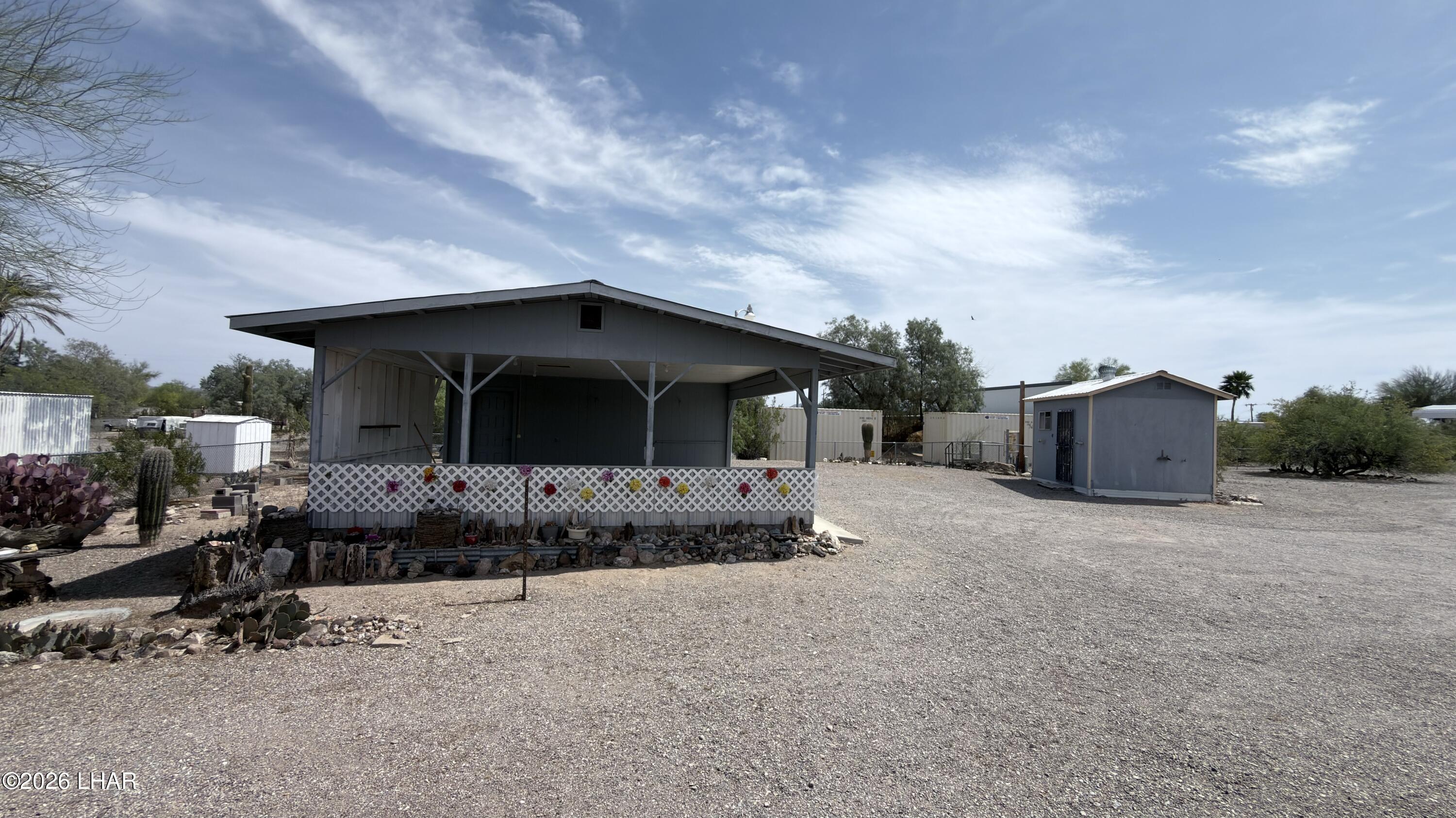 1415 N Datig Ave Property Photo 25