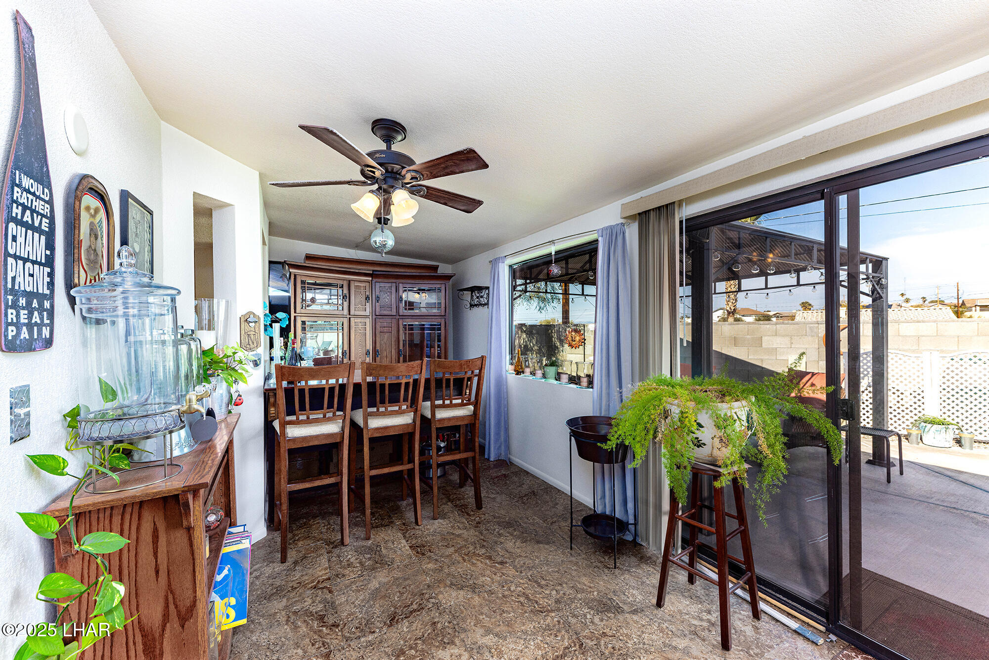 459 Silver Saddle Bay Property Photo 9