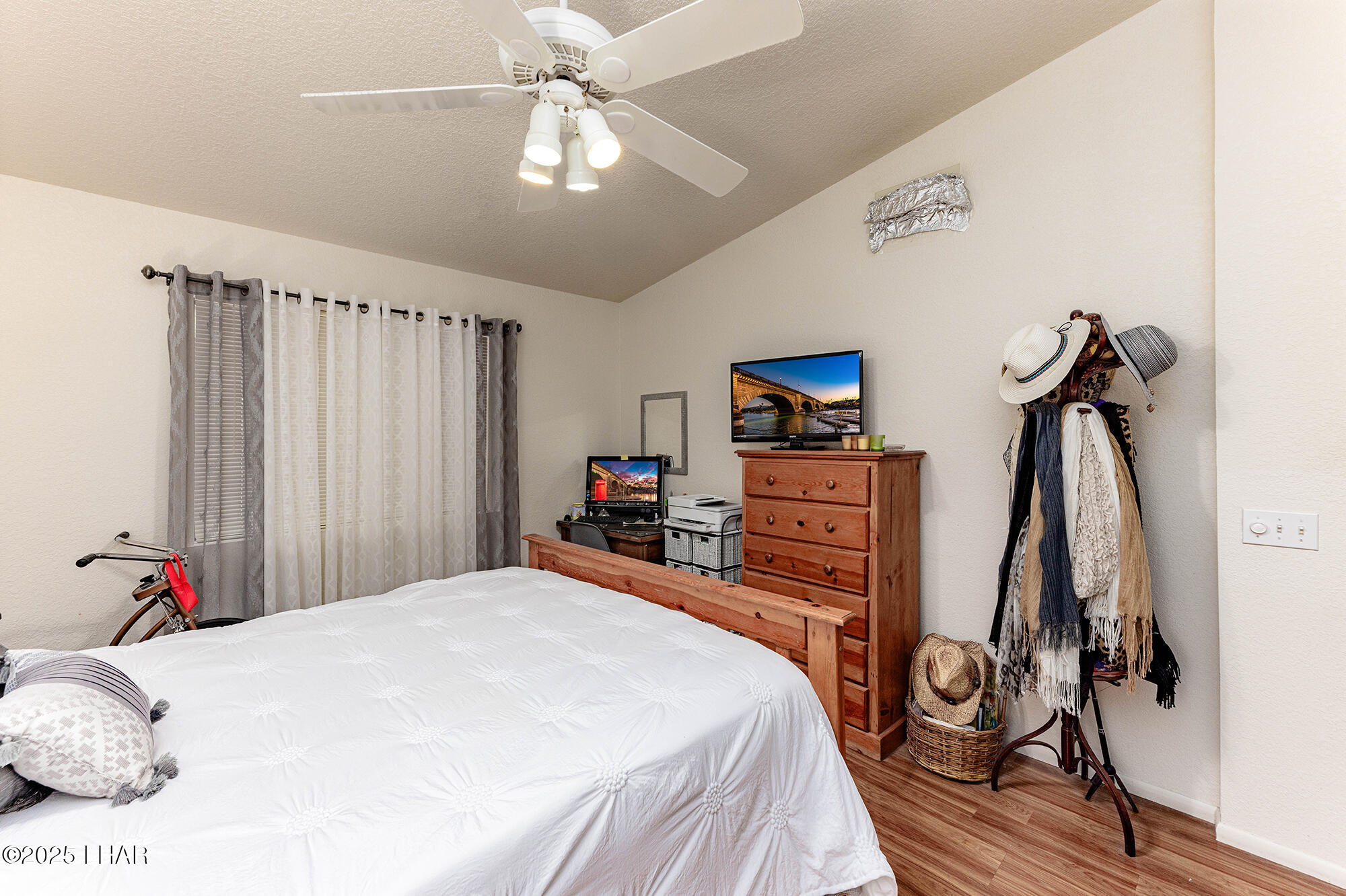 459 Silver Saddle Bay Property Photo 25