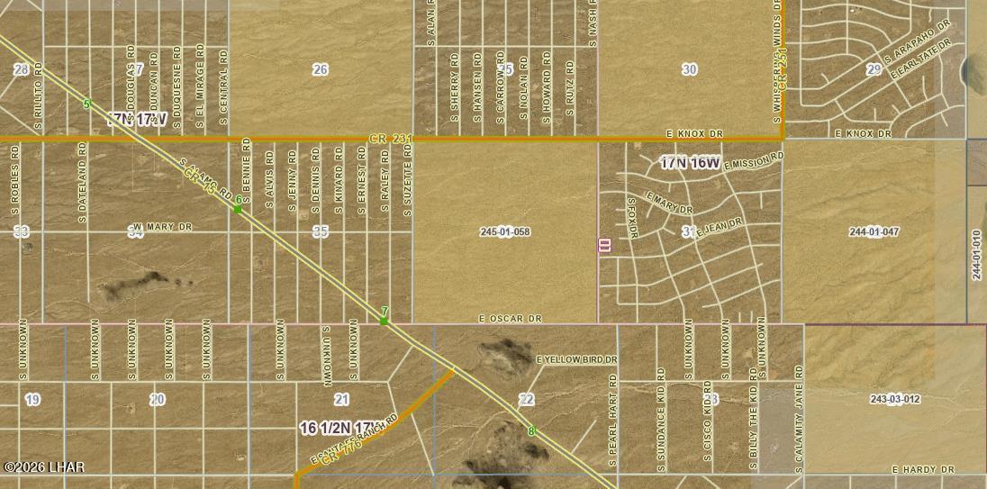 171 & 172 S Nash Rd Property Photo 11