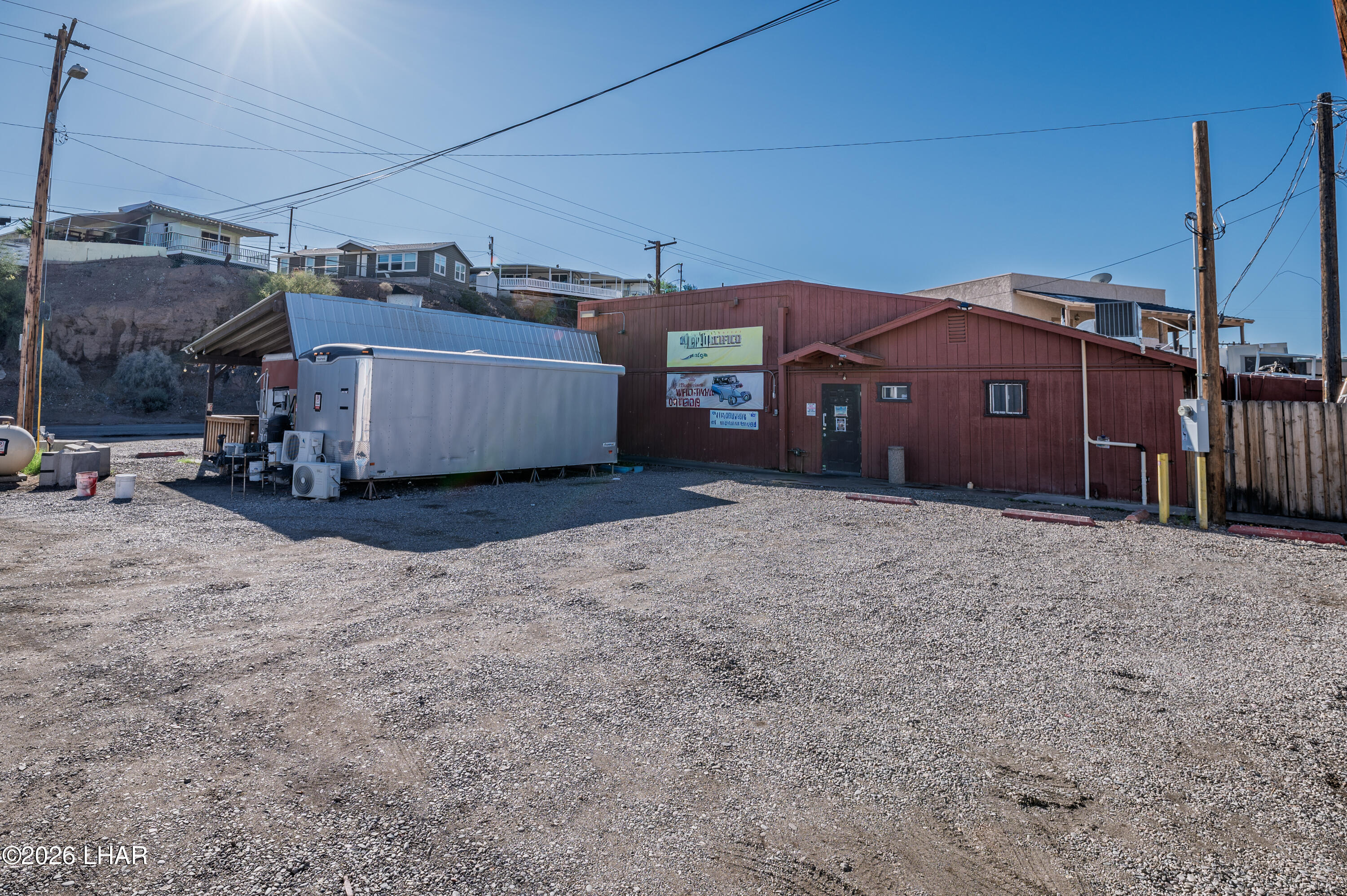 10172 Riverside Dr Property Photo 16