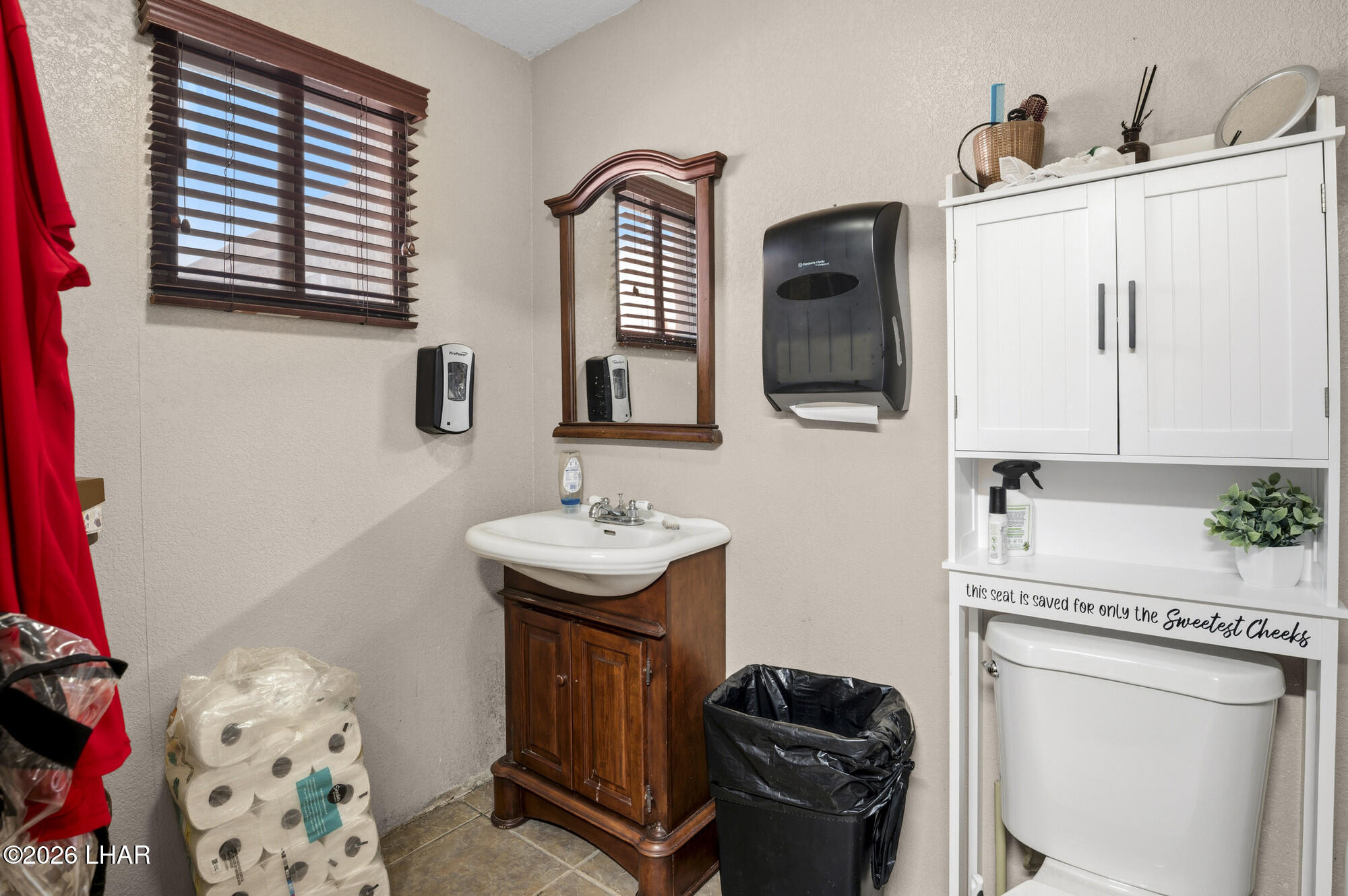 10172 Riverside Dr Property Photo 63