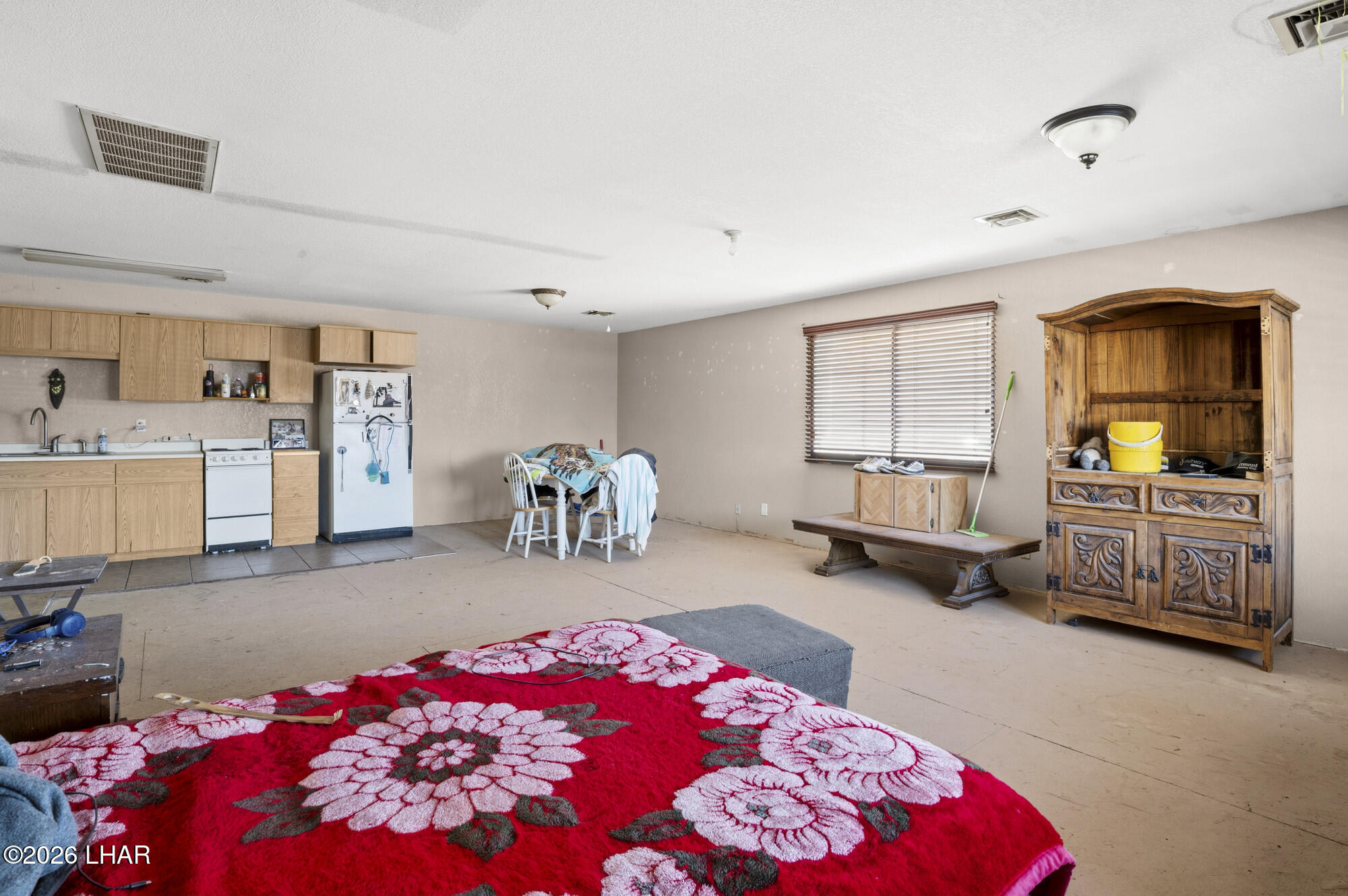 10172 Riverside Dr Property Photo 70