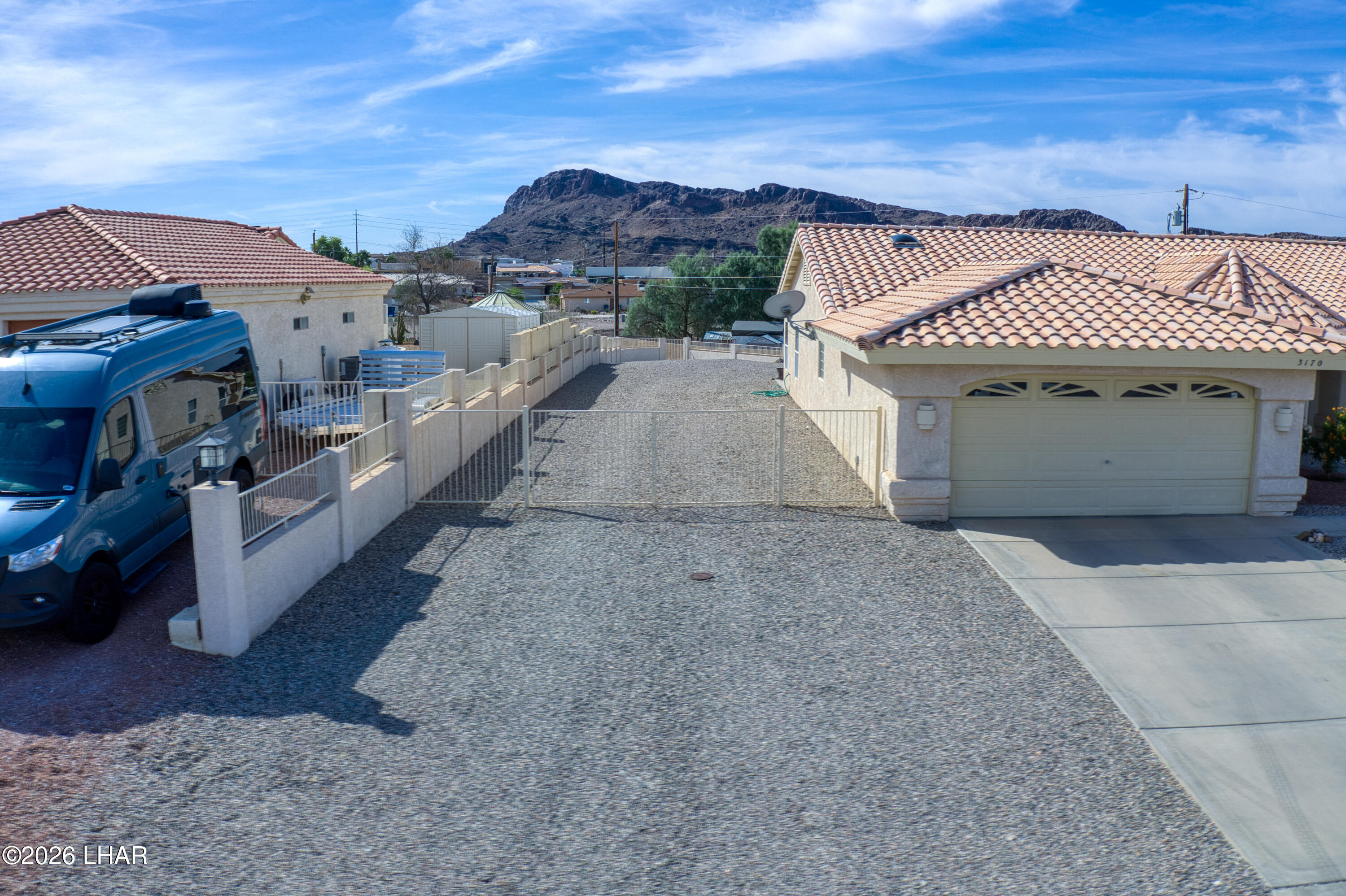 3170 Osborn Dr Property Photo 2