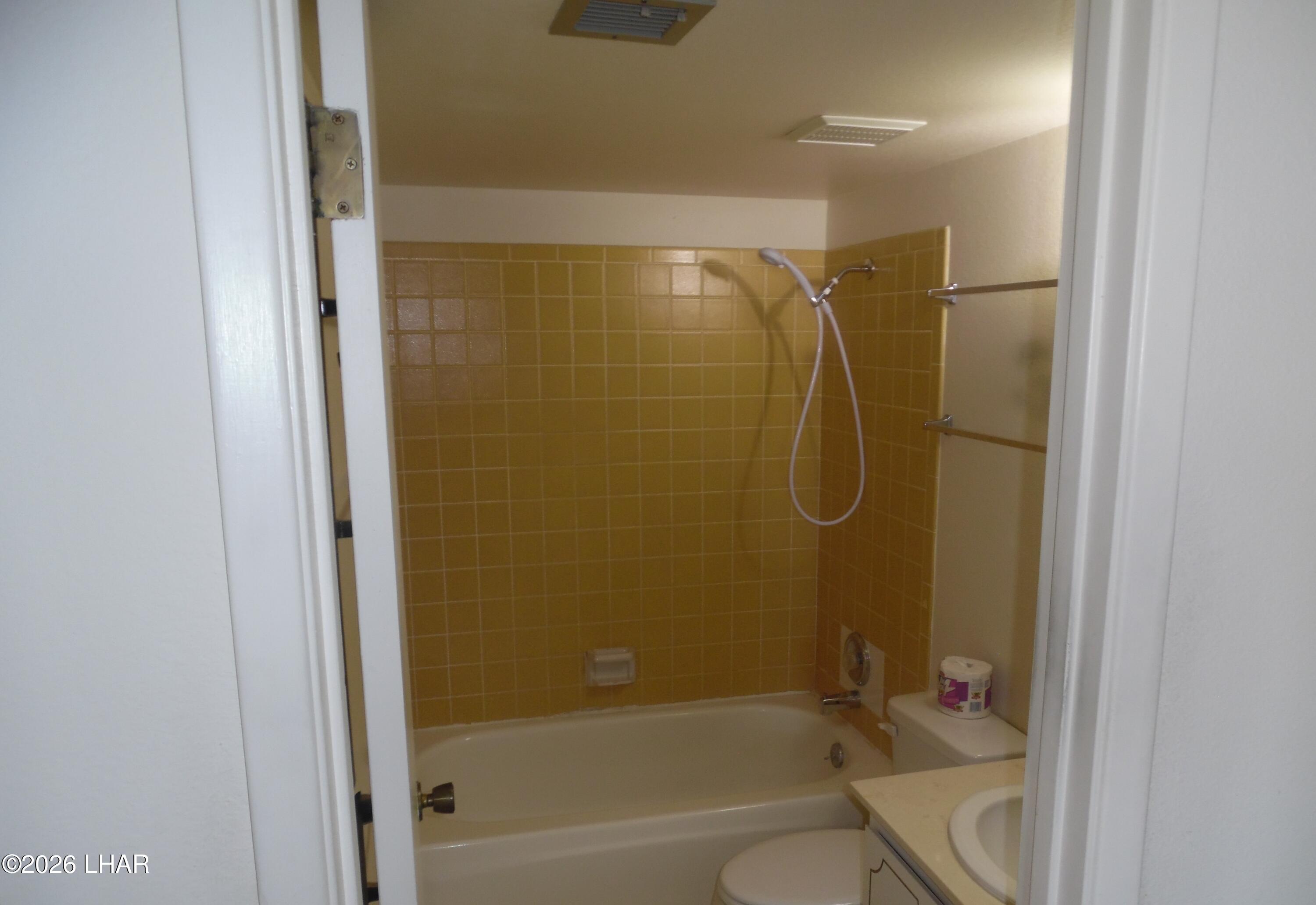 1835 Montana D Property Photo 11