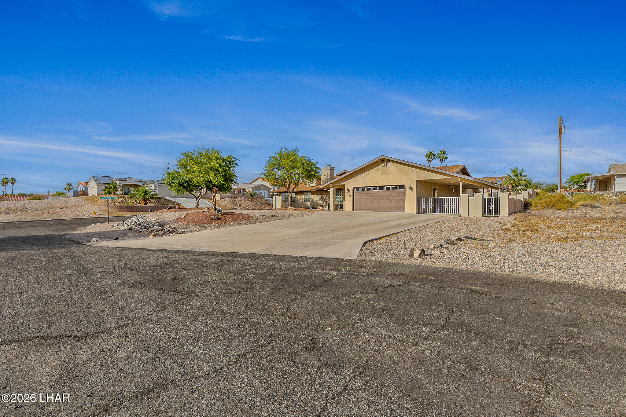 3240 Silver Arrow Dr Property Photo 4