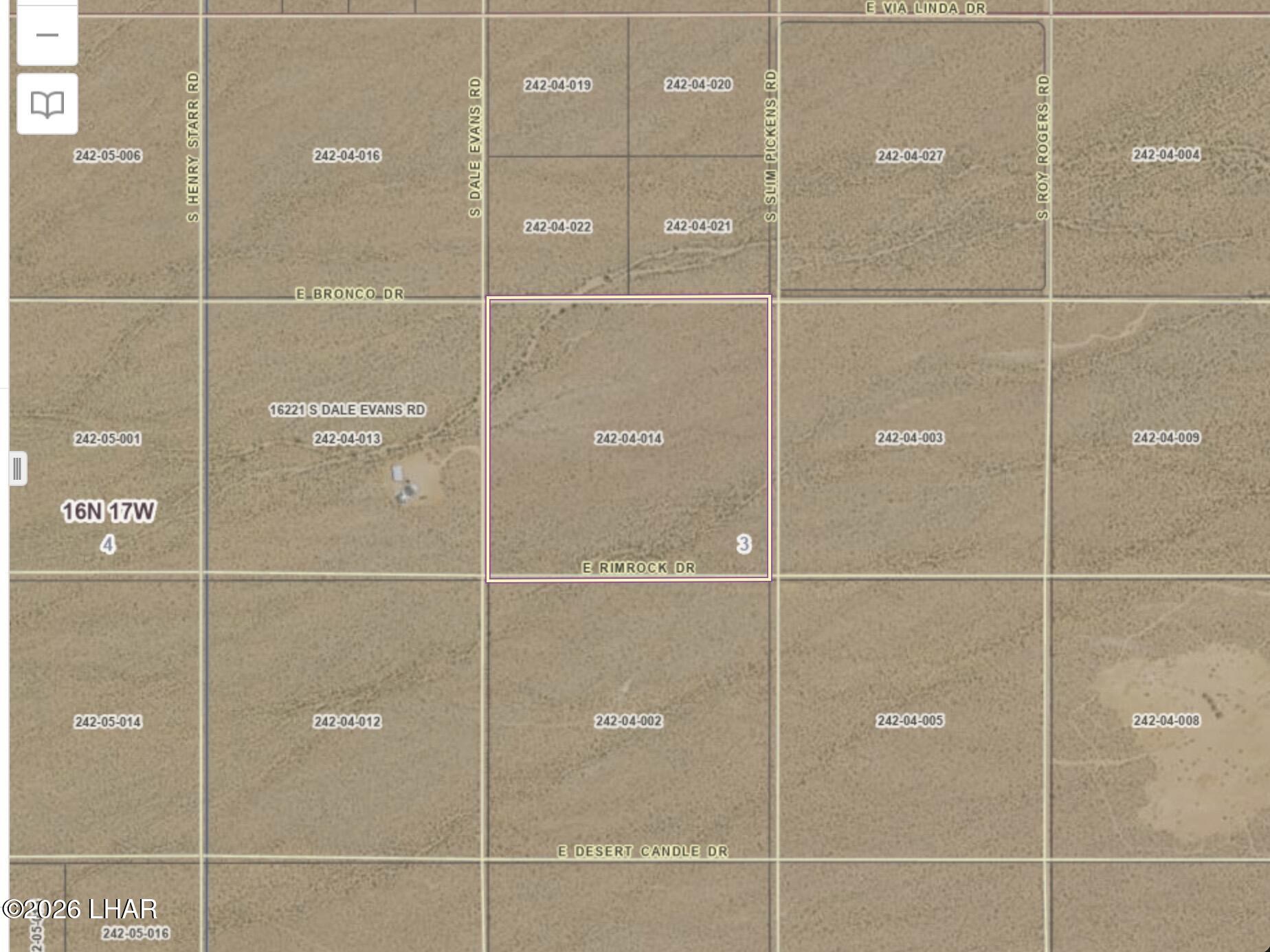 1004 Stage Coach Trails Property Photo 2