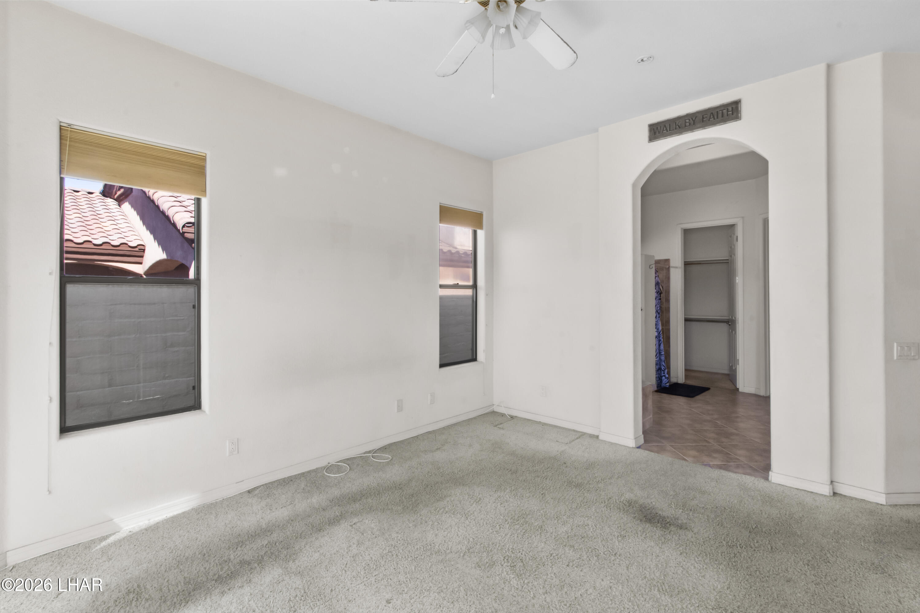 2900 Esmerelda Dr Property Photo 21