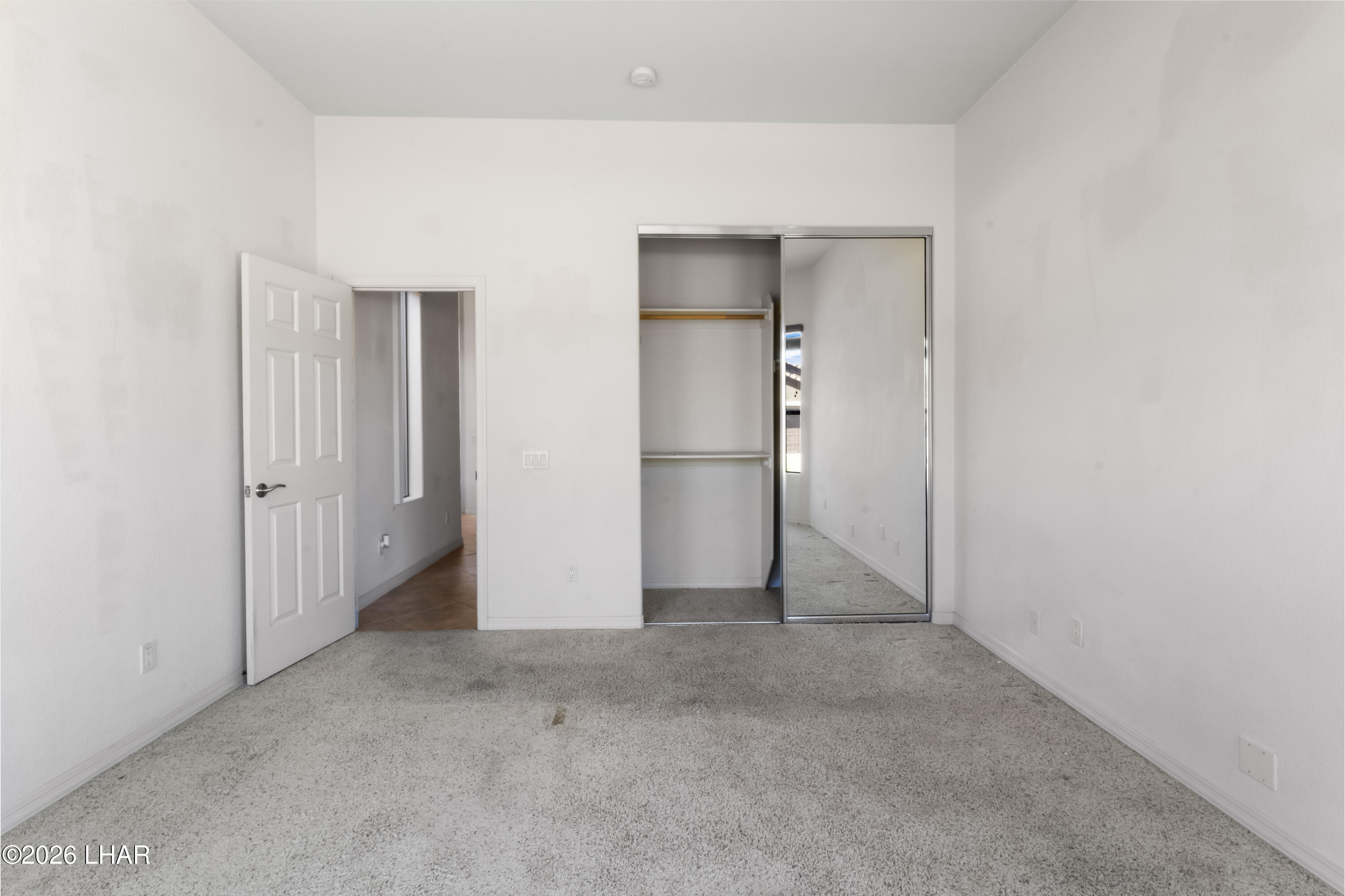 2900 Esmerelda Dr Property Photo 33
