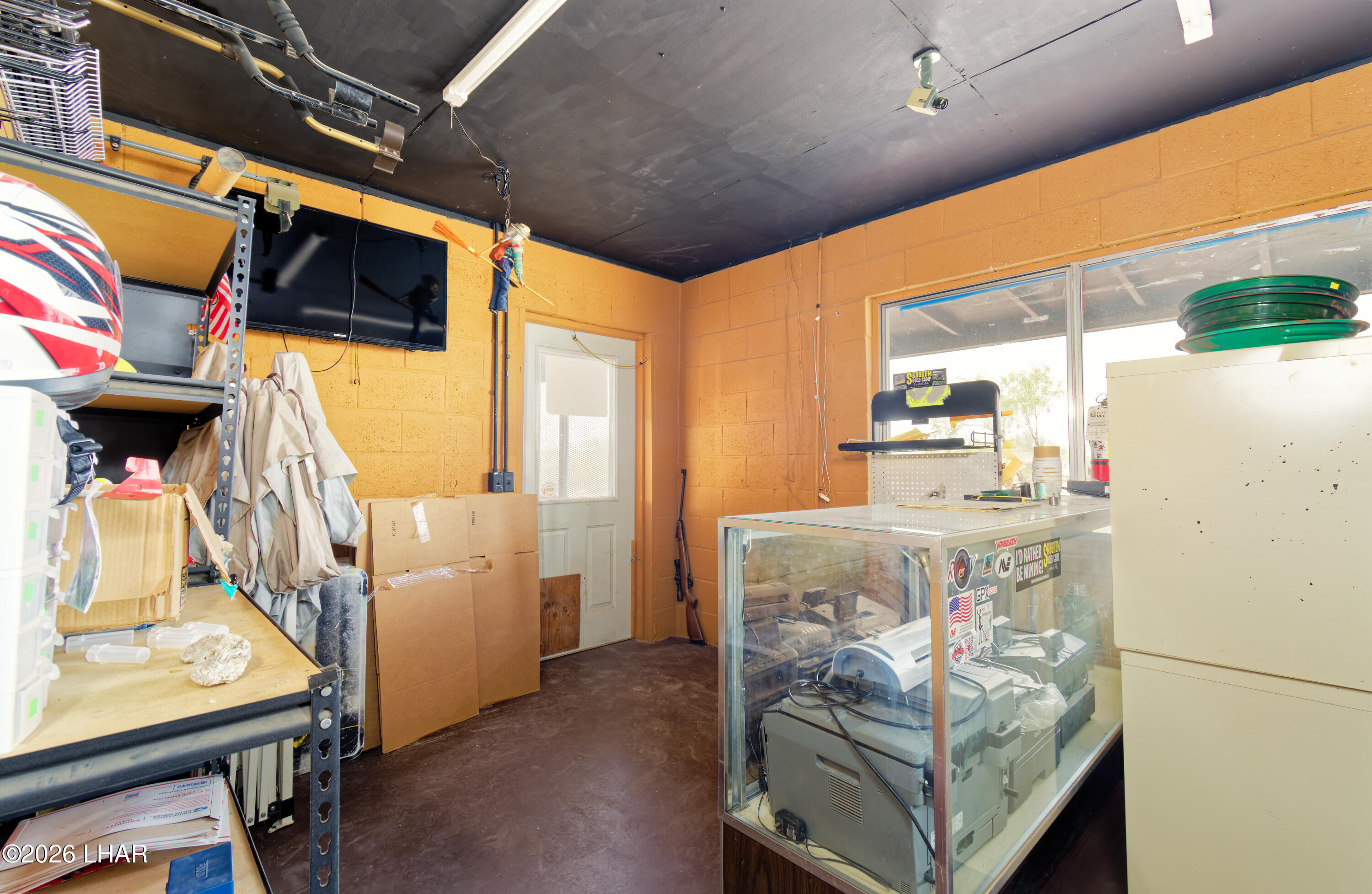 566 N Central Blvd Property Photo 14
