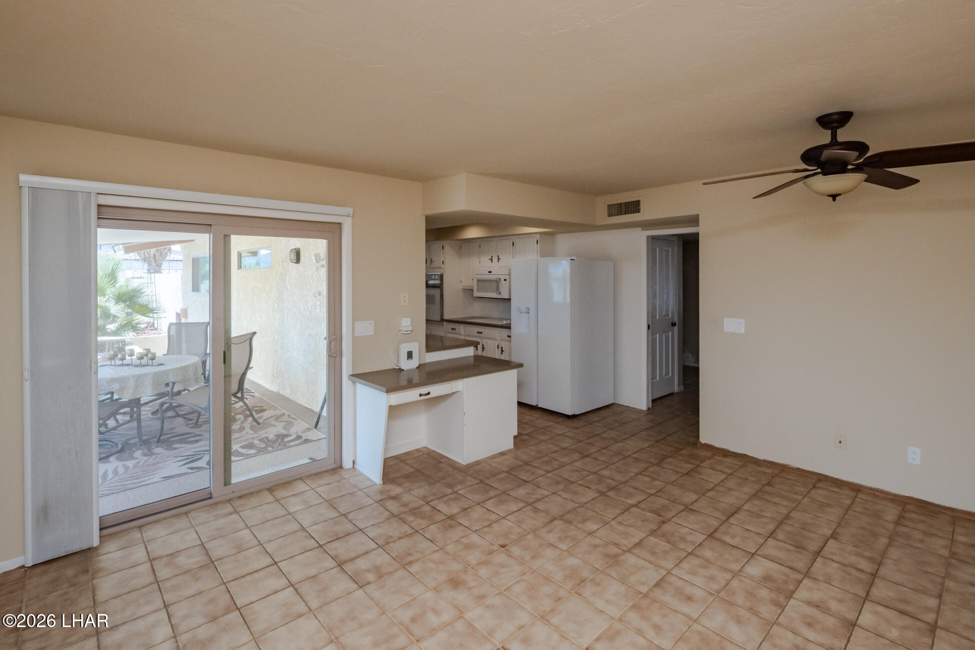 2275 Palmer Dr Property Photo 8