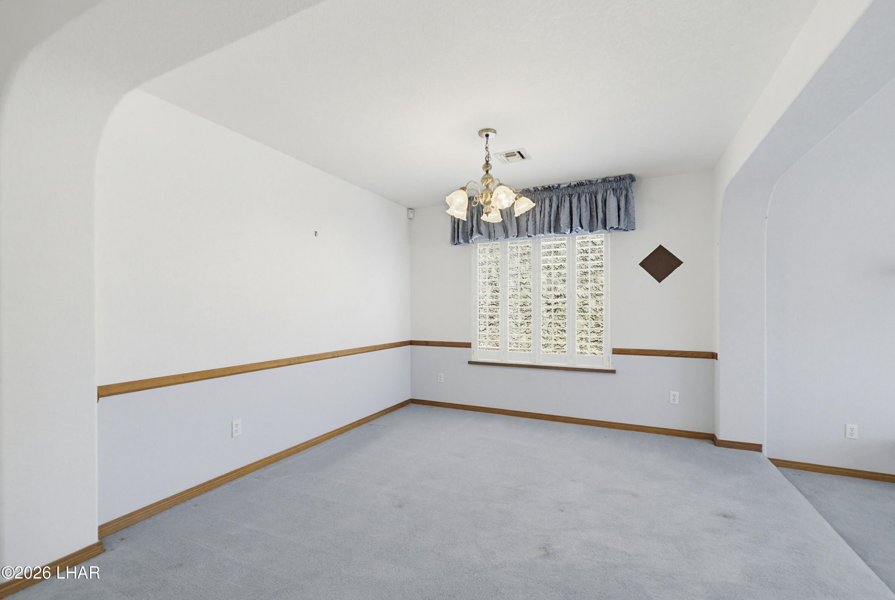 2285 Hillside Dr Property Photo 18