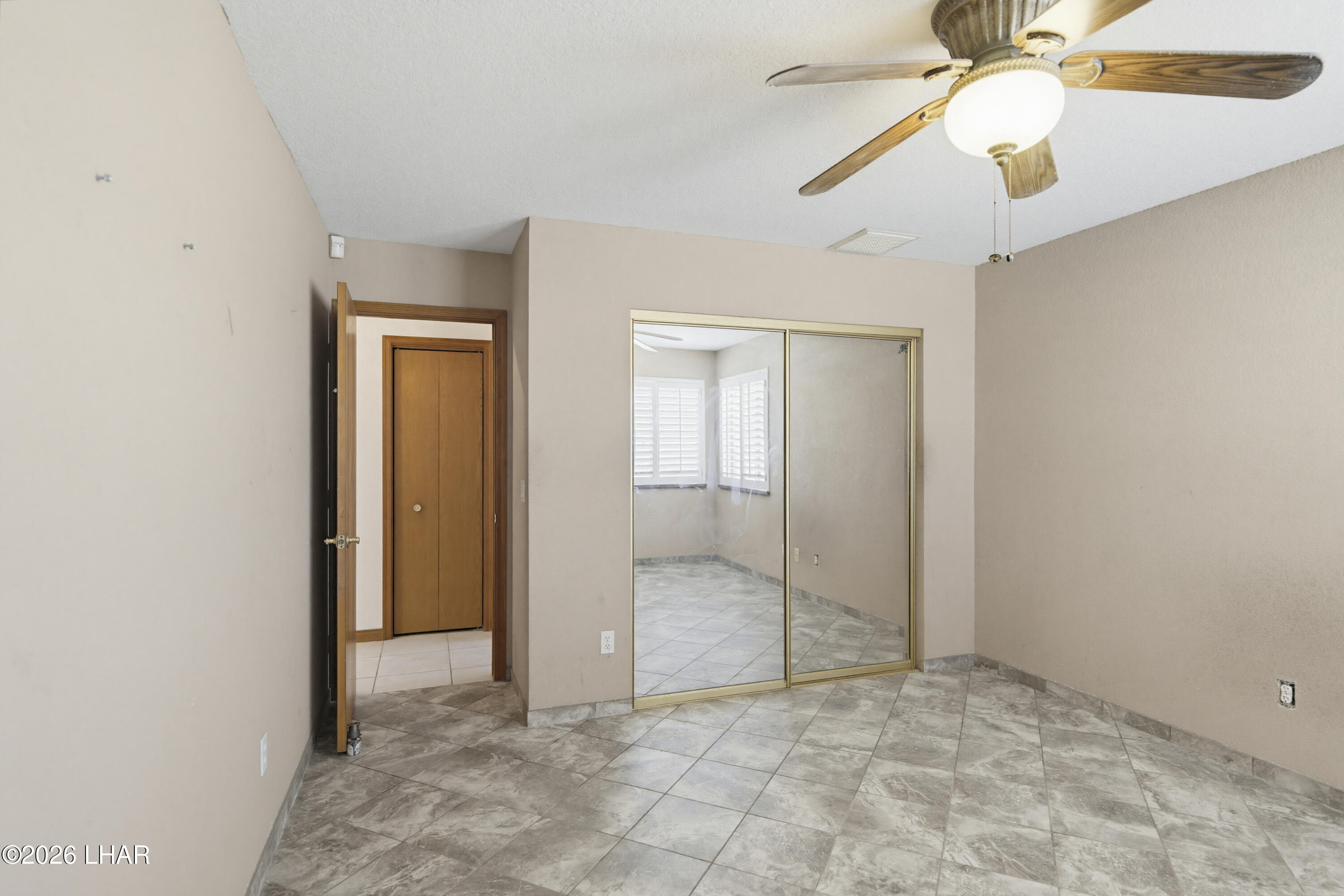 2285 Hillside Dr Property Photo 34