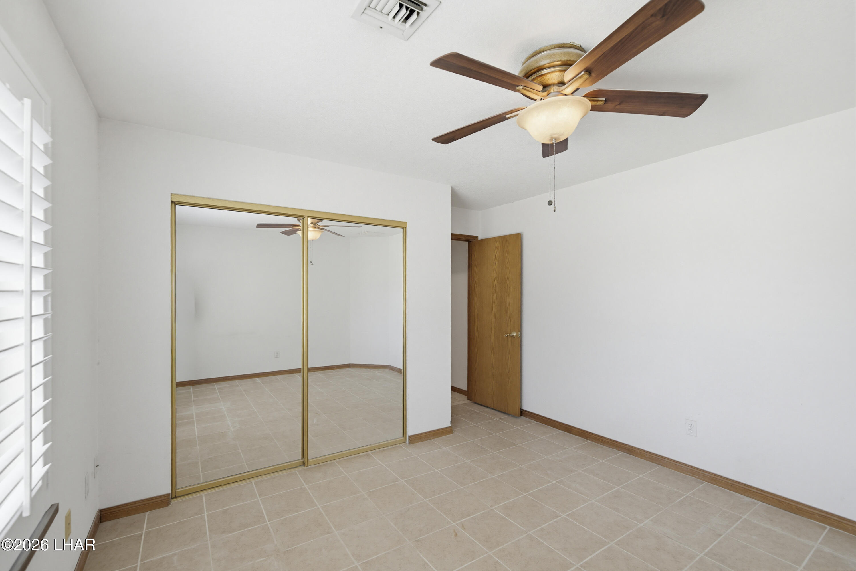 2285 Hillside Dr Property Photo 39