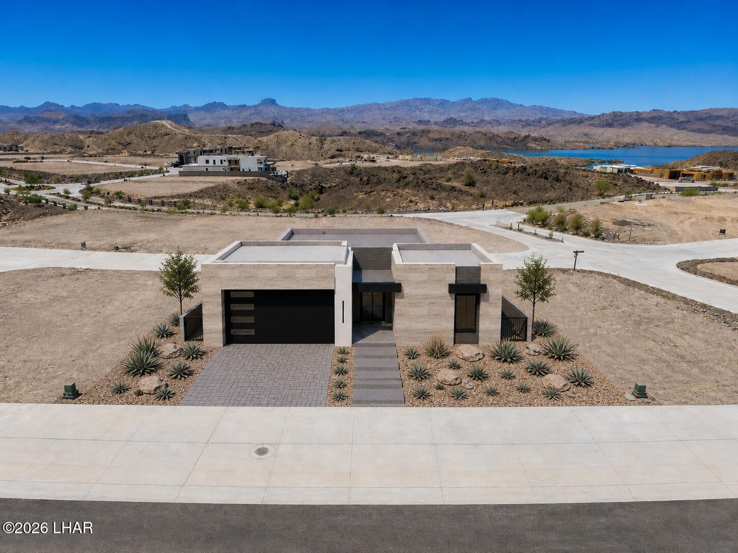 2444 Desert Ridge Ct E Property Photo 4