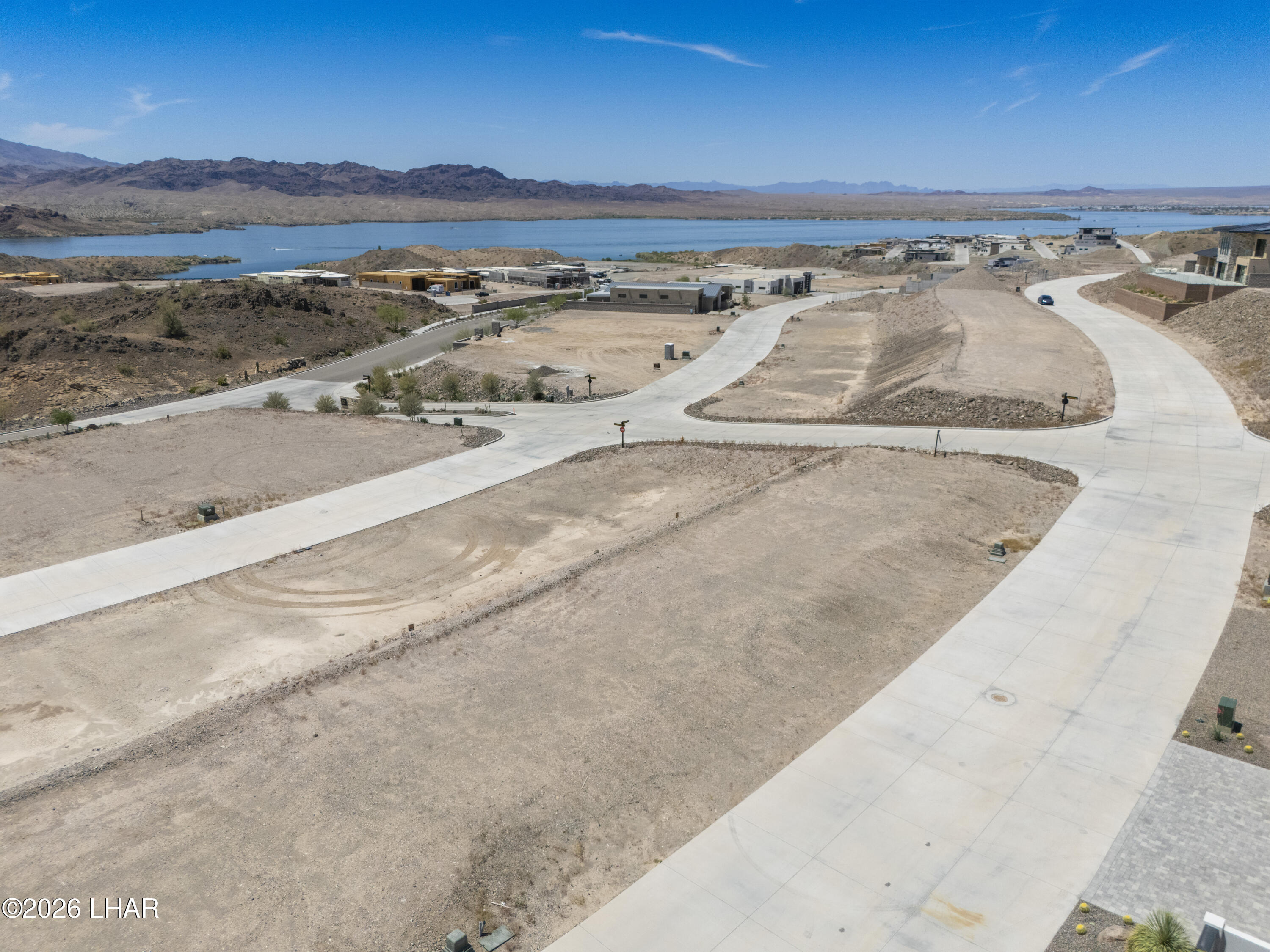 2444 Desert Ridge Ct E Property Photo 10