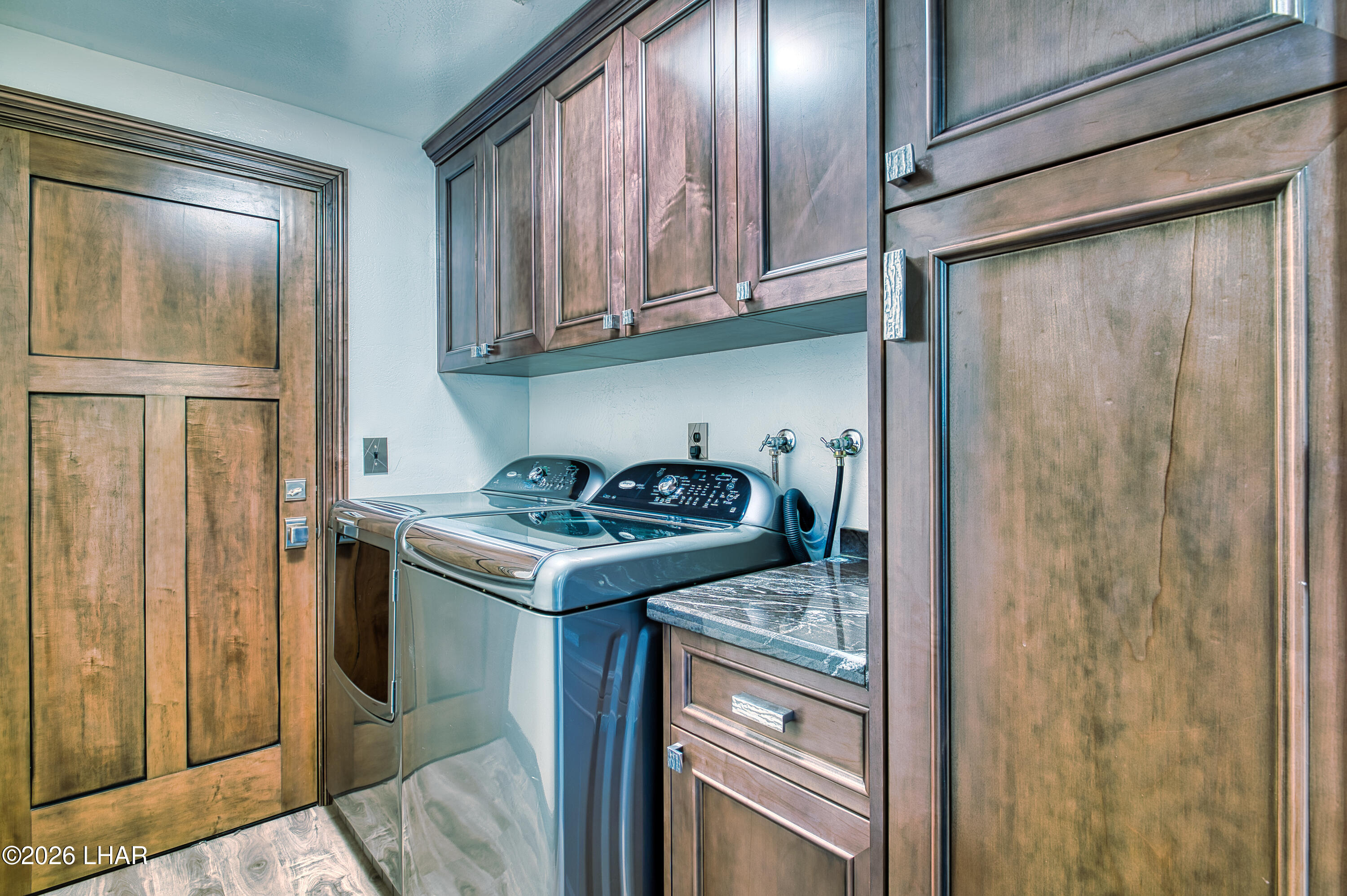 3341 Sunburst Dr Property Photo 45