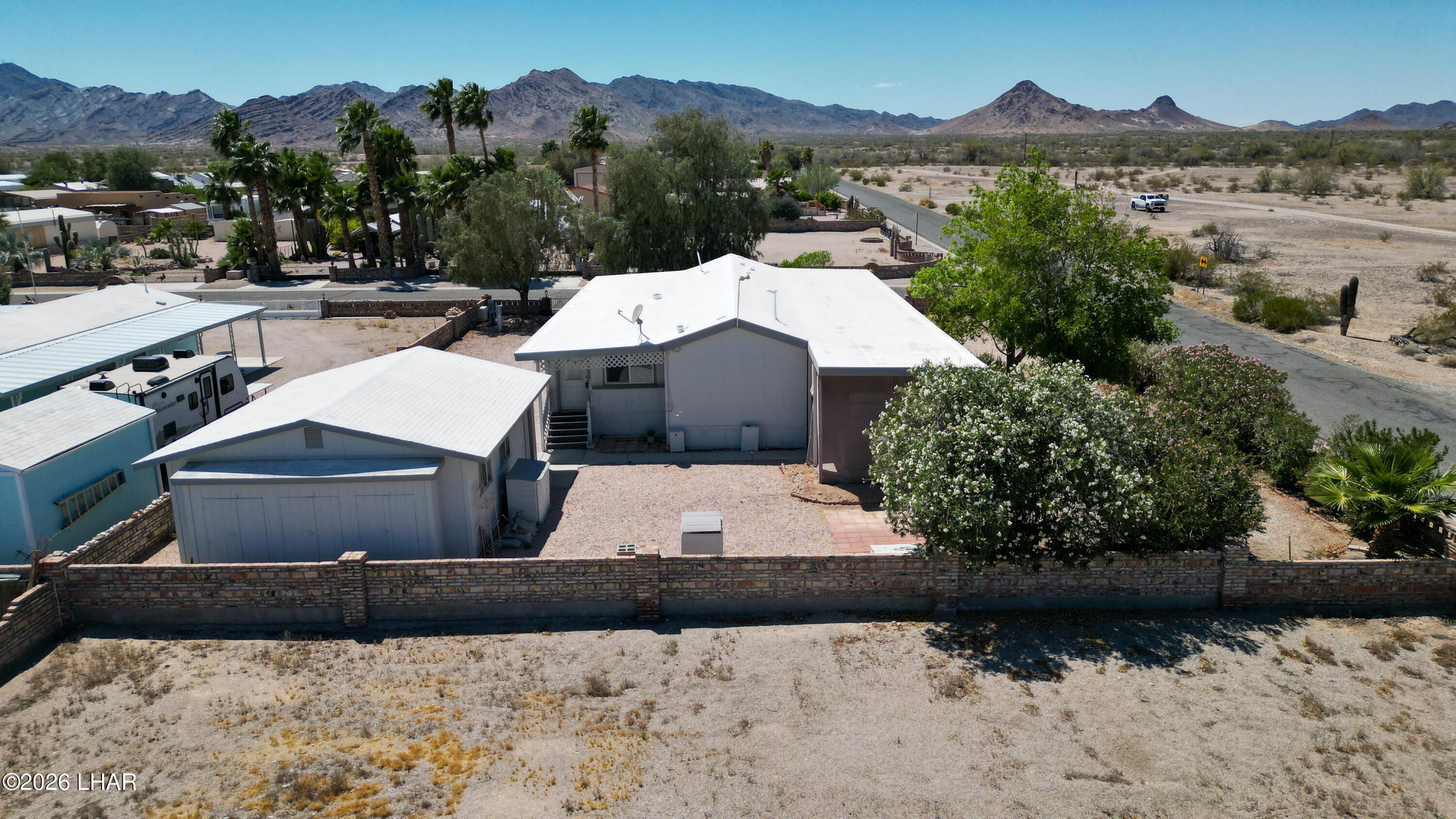 49515 Ruby Ave Property Photo 45