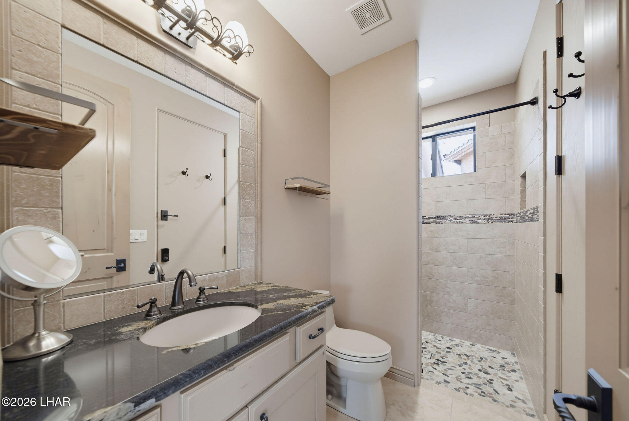 8040 Circula De Hacienda Property Photo 44