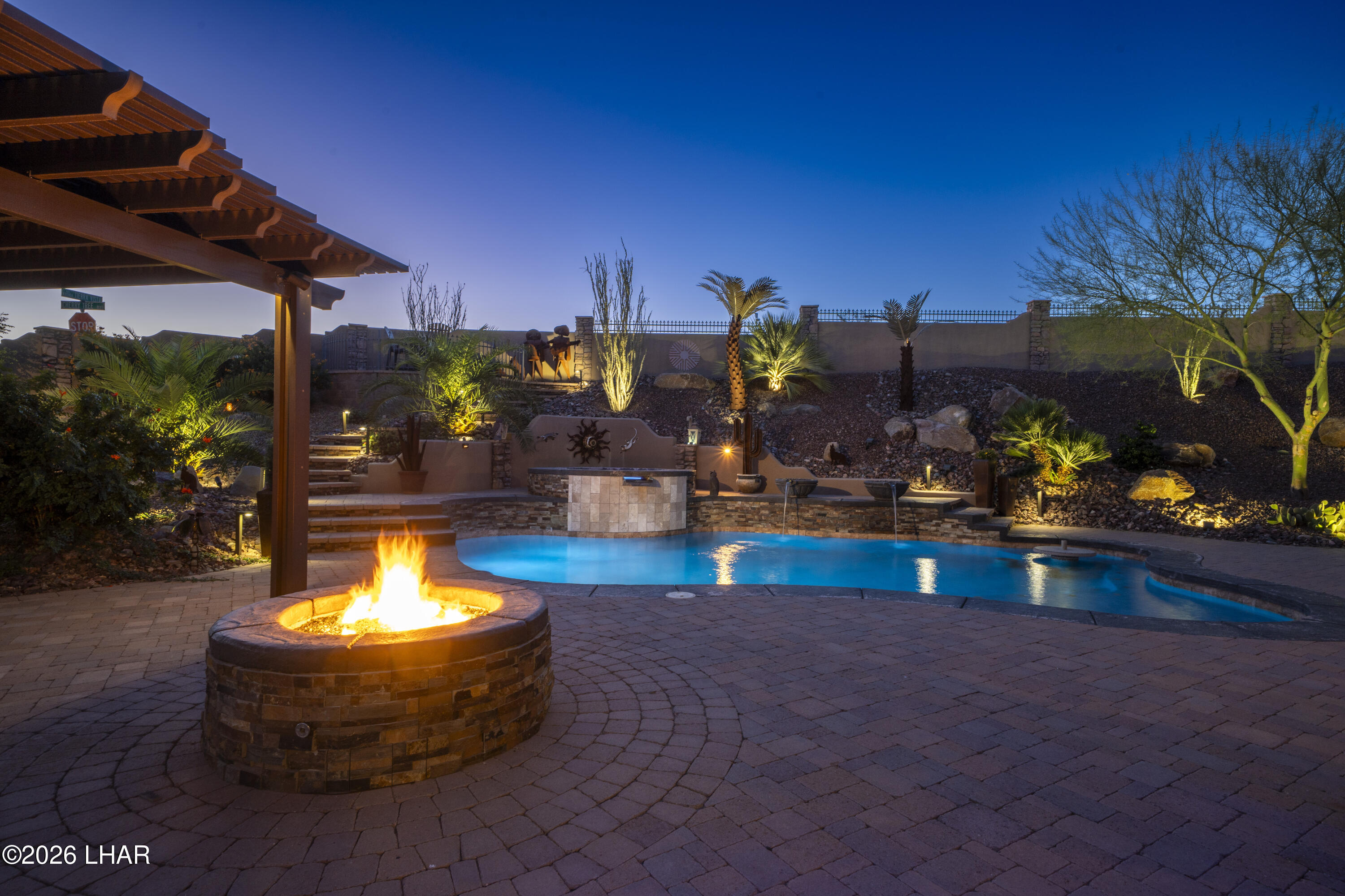 8040 Circula De Hacienda Property Photo 60
