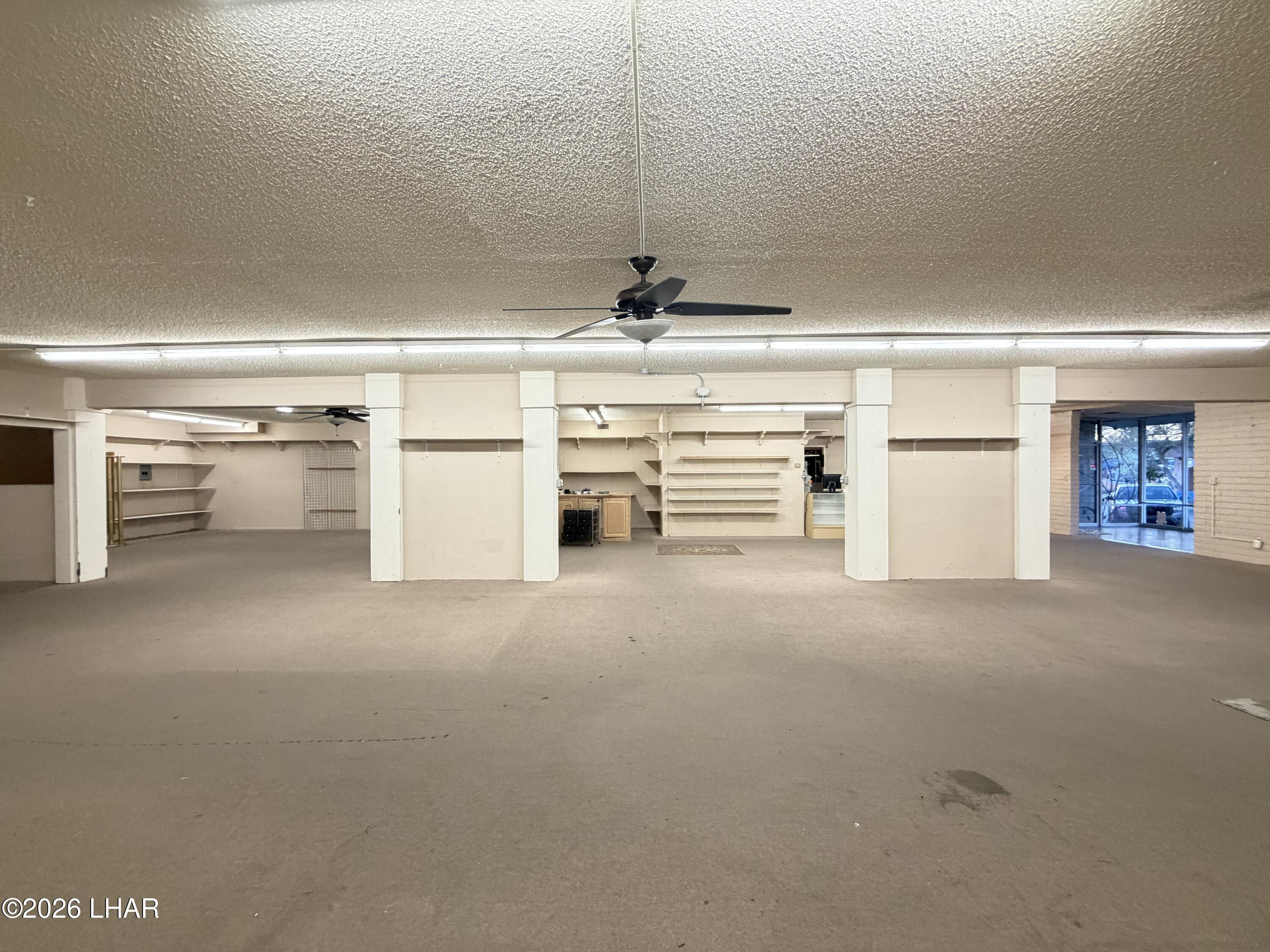 2088/2098 Mcculloch Blvd N Property Photo 17