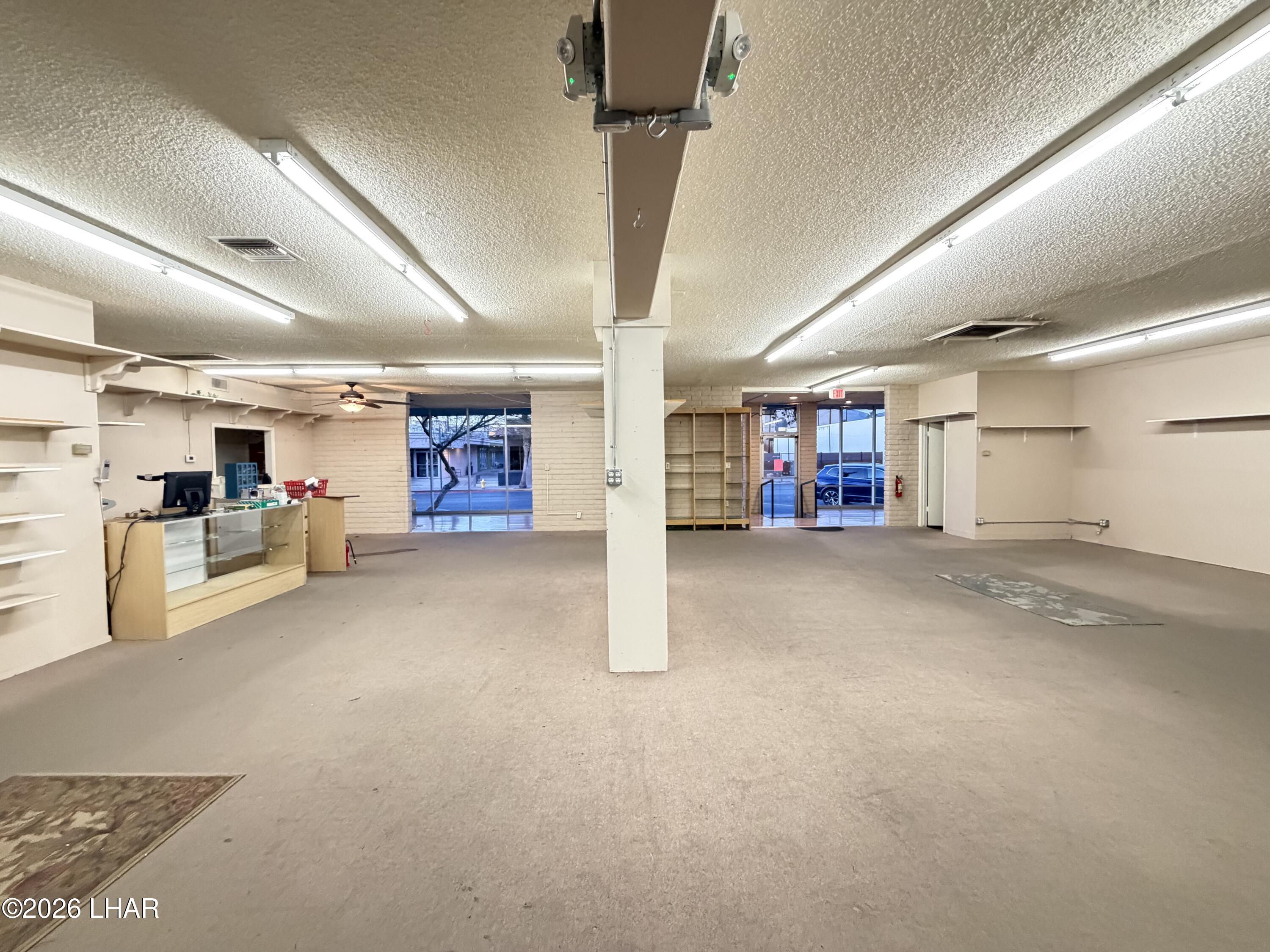 2088/2098 Mcculloch Blvd N Property Photo 22