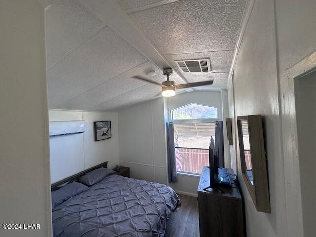 10599 Cove Ave Property Photo 10