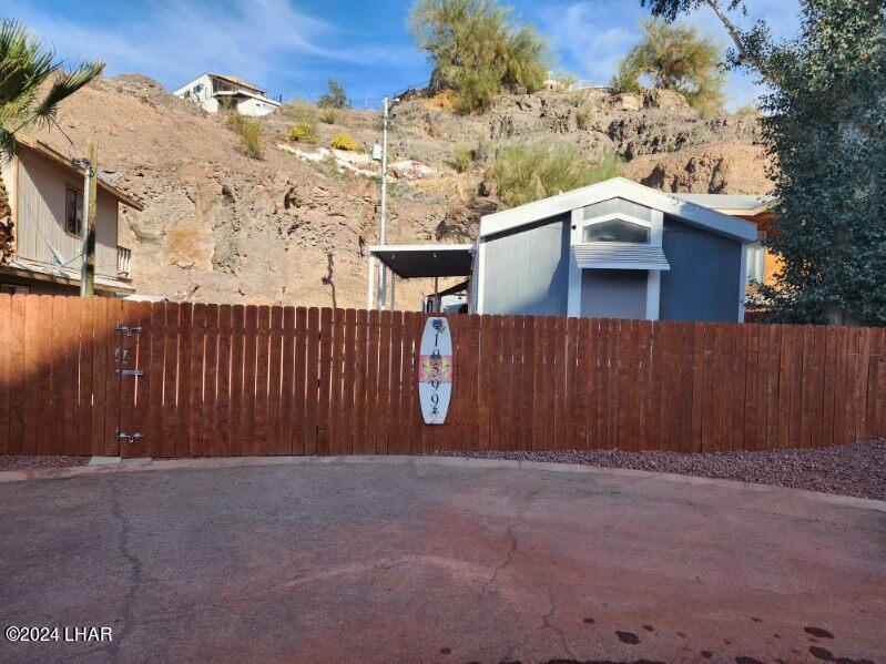 10599 Cove Ave Property Photo 16