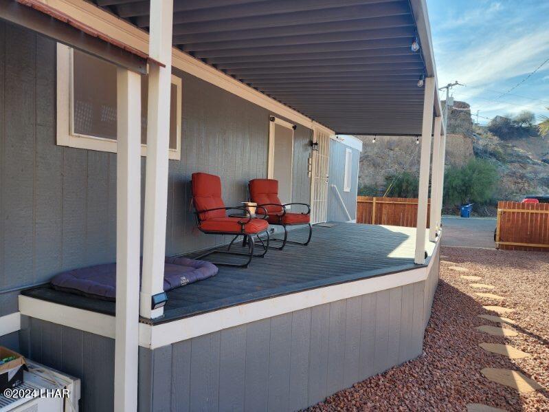 10599 Cove Ave Property Photo 18