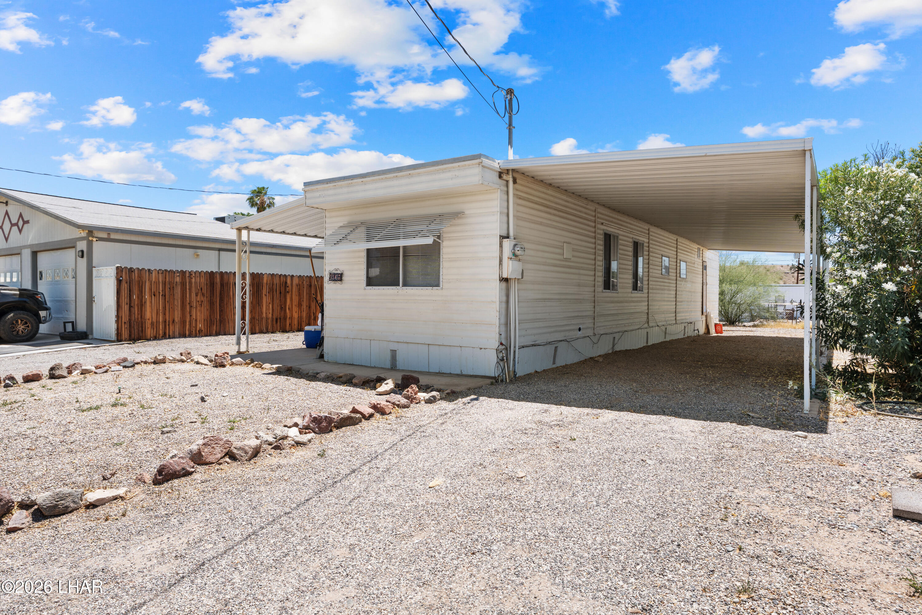 409 N Stardust Ln Property Photo 4