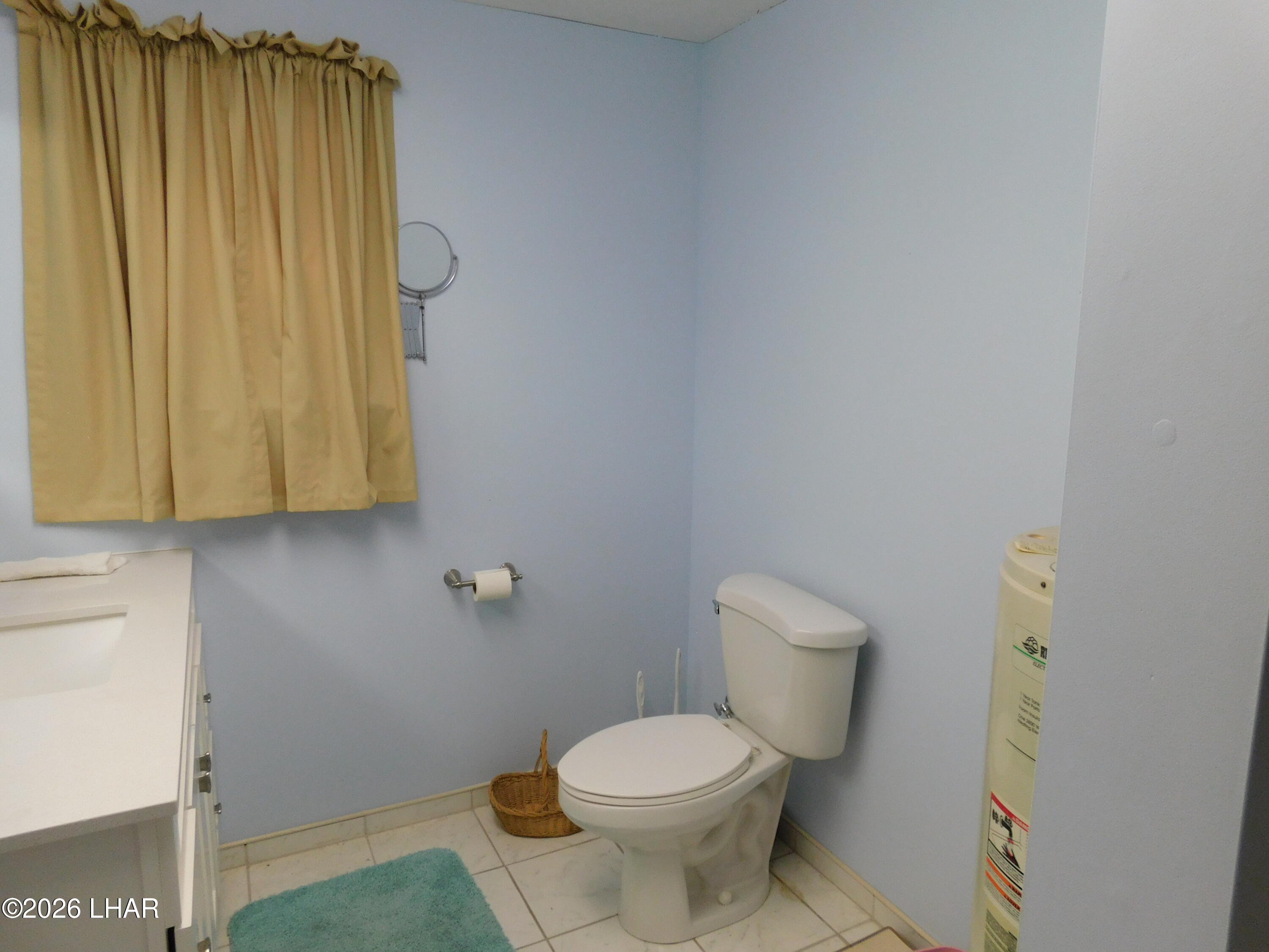 1040 W Pyramid St Property Photo 21