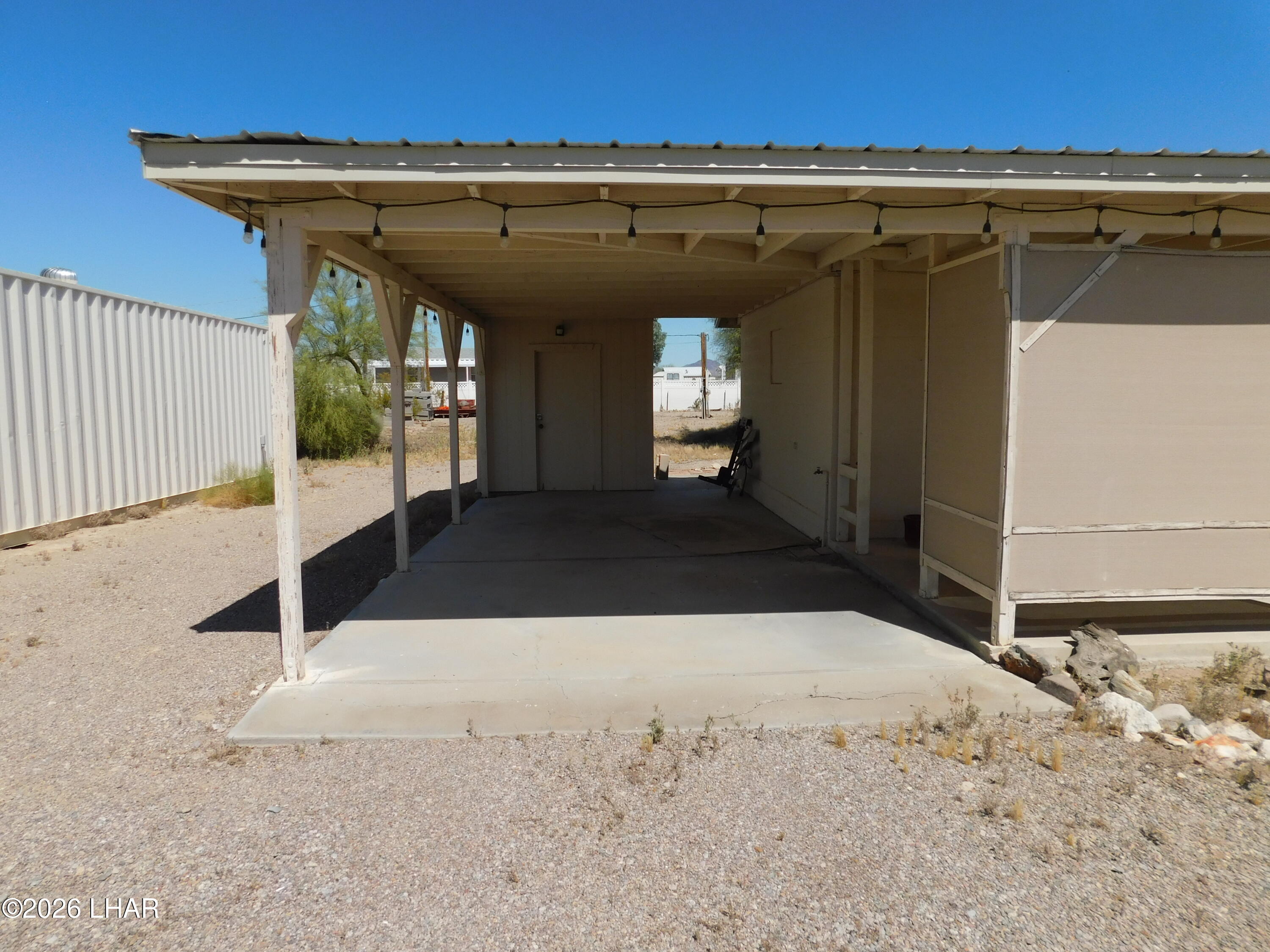 1040 W Pyramid St Property Photo 39