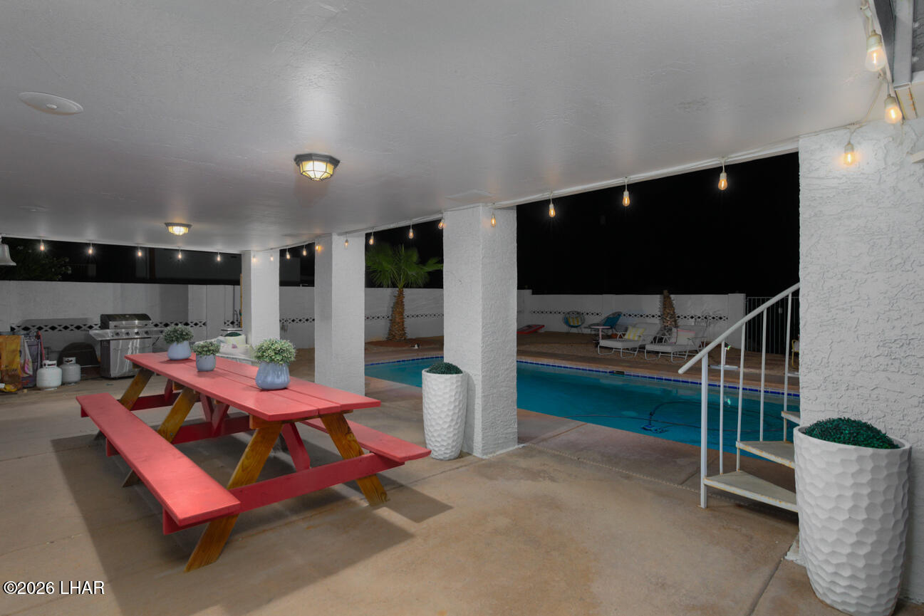 2906 Castaway Dr Property Photo 62
