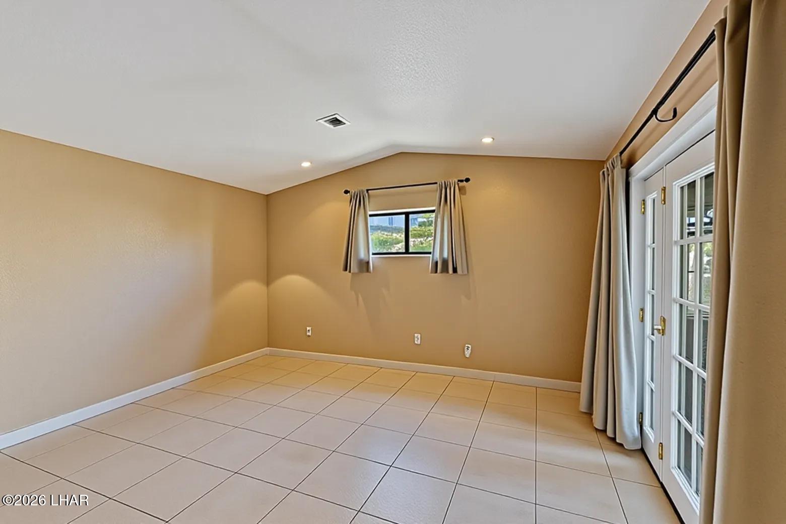 2775 Briarcrest Dr Property Photo 30